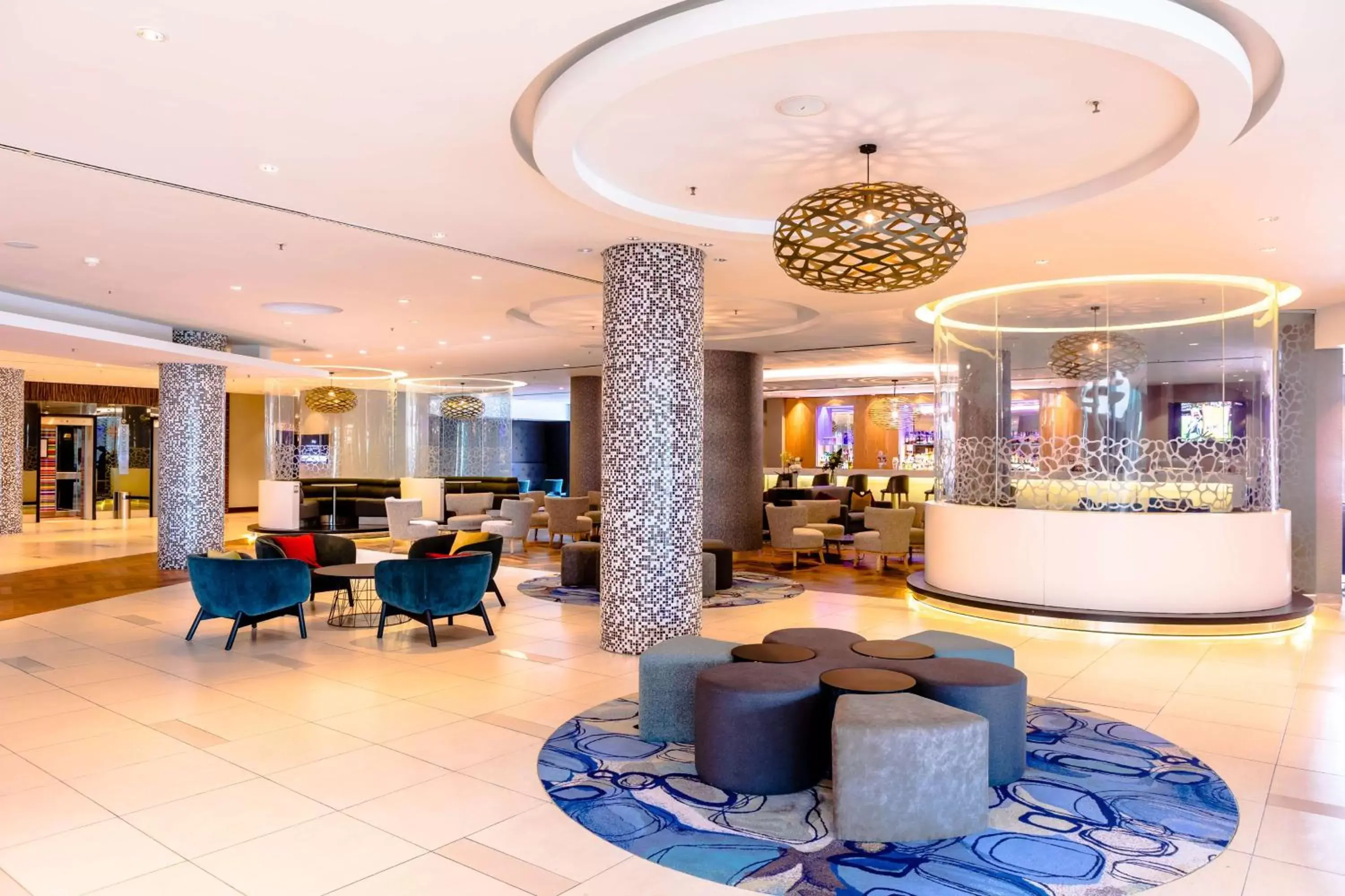 Lounge or bar in Southern Sun Rosebank