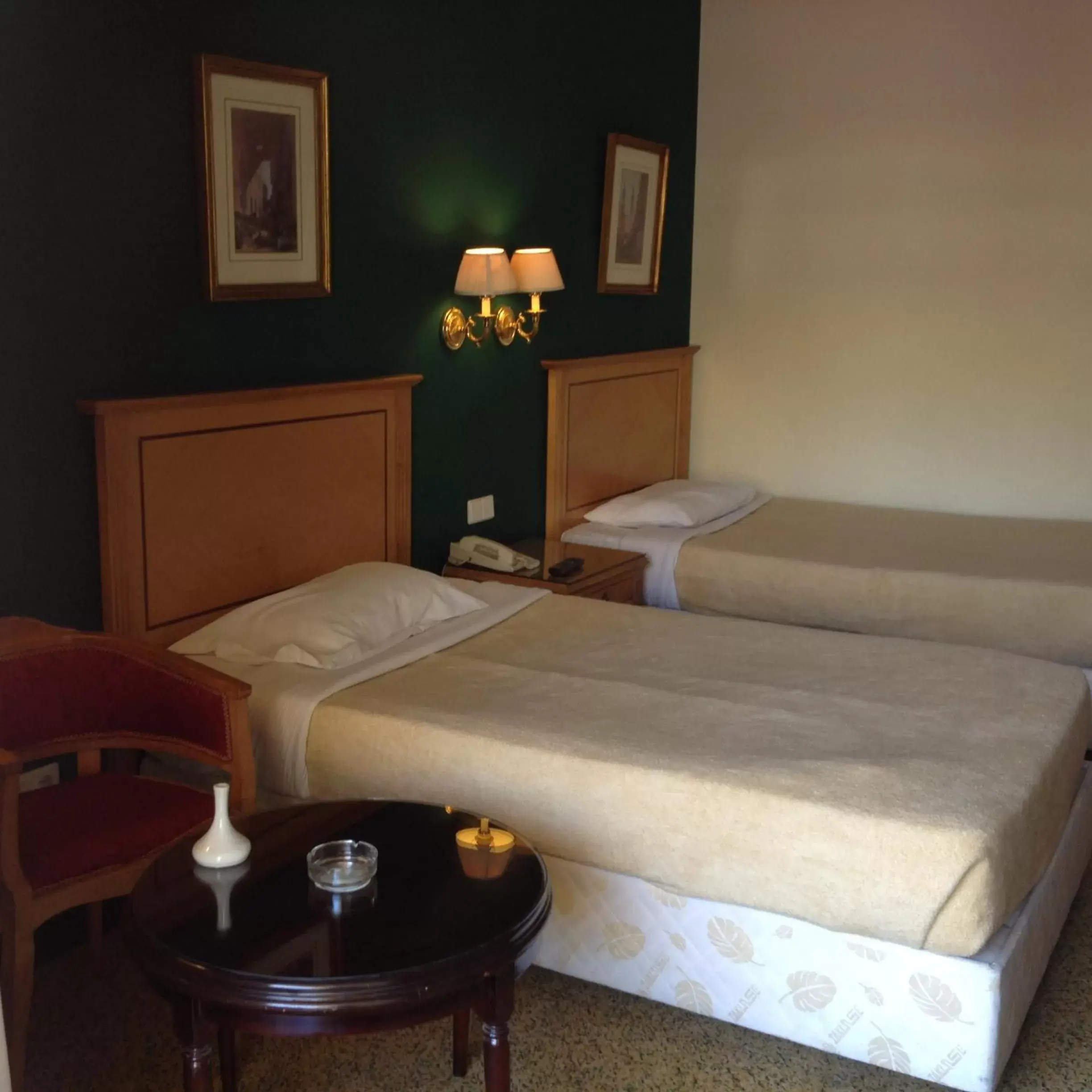 Bedroom, Bed in Amarante Pyramids Hotel