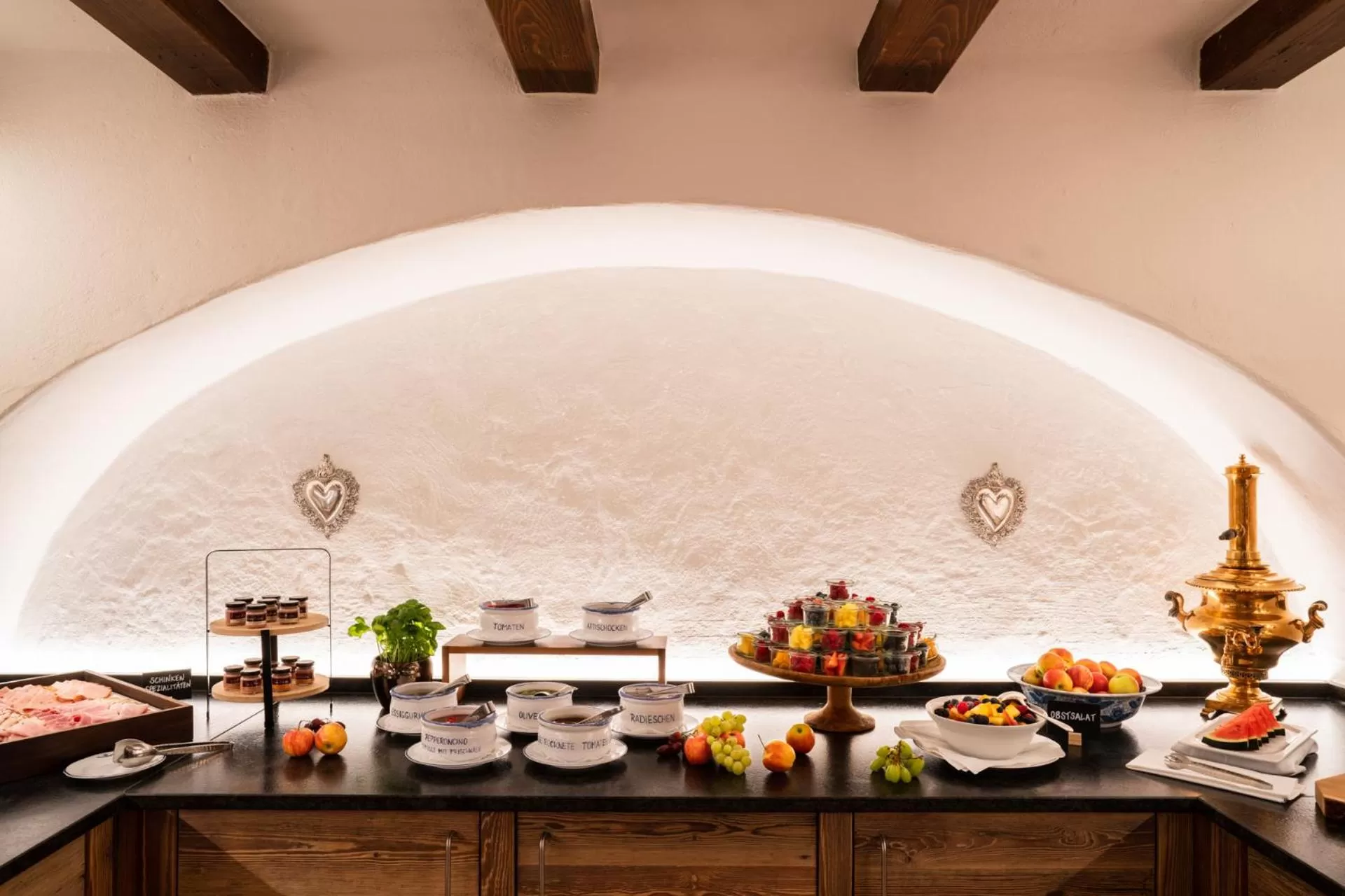 Breakfast in Relais & Châteaux Hotel Tennerhof