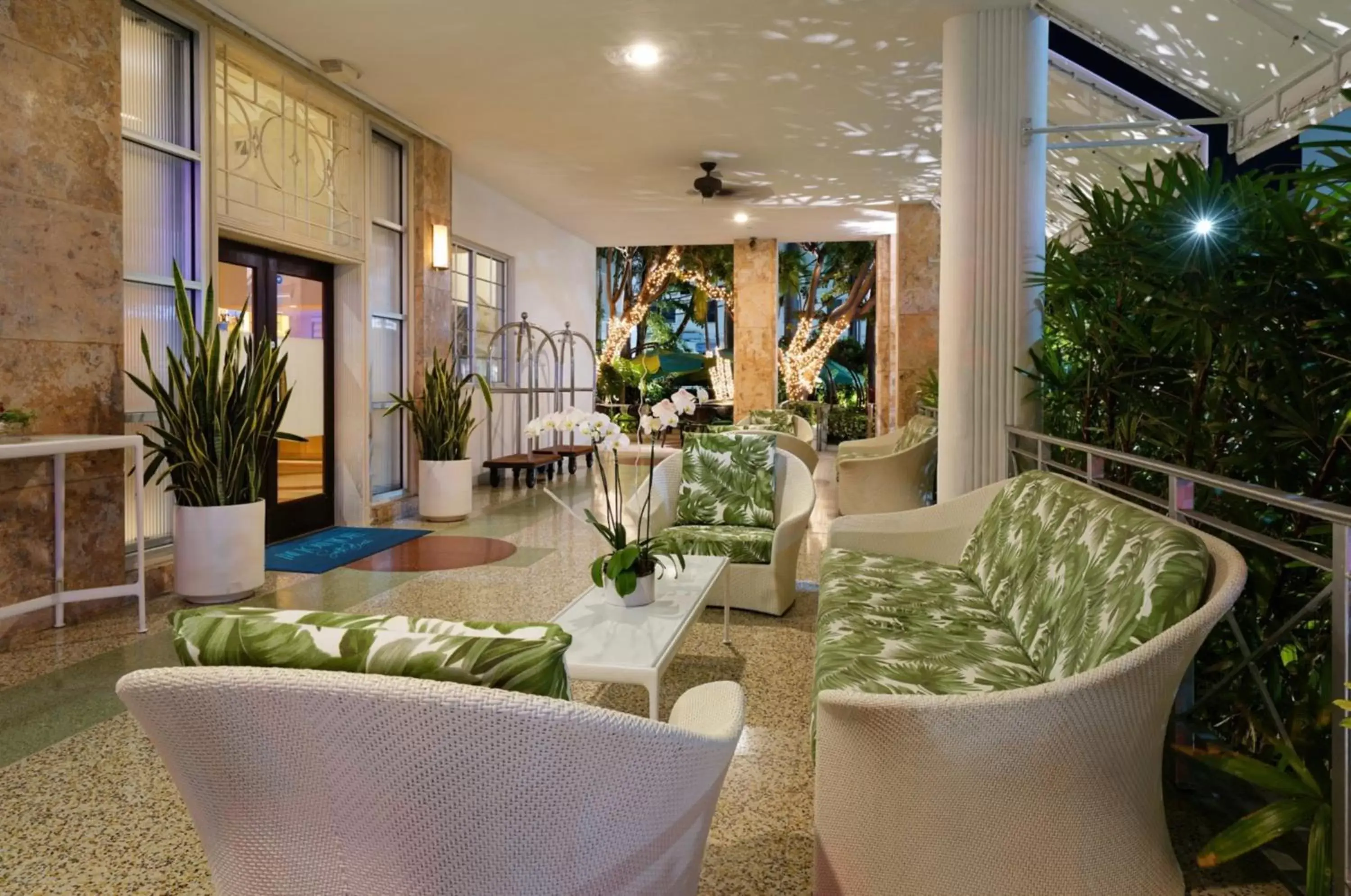 Lobby or reception in The Tony Hotel South Beach