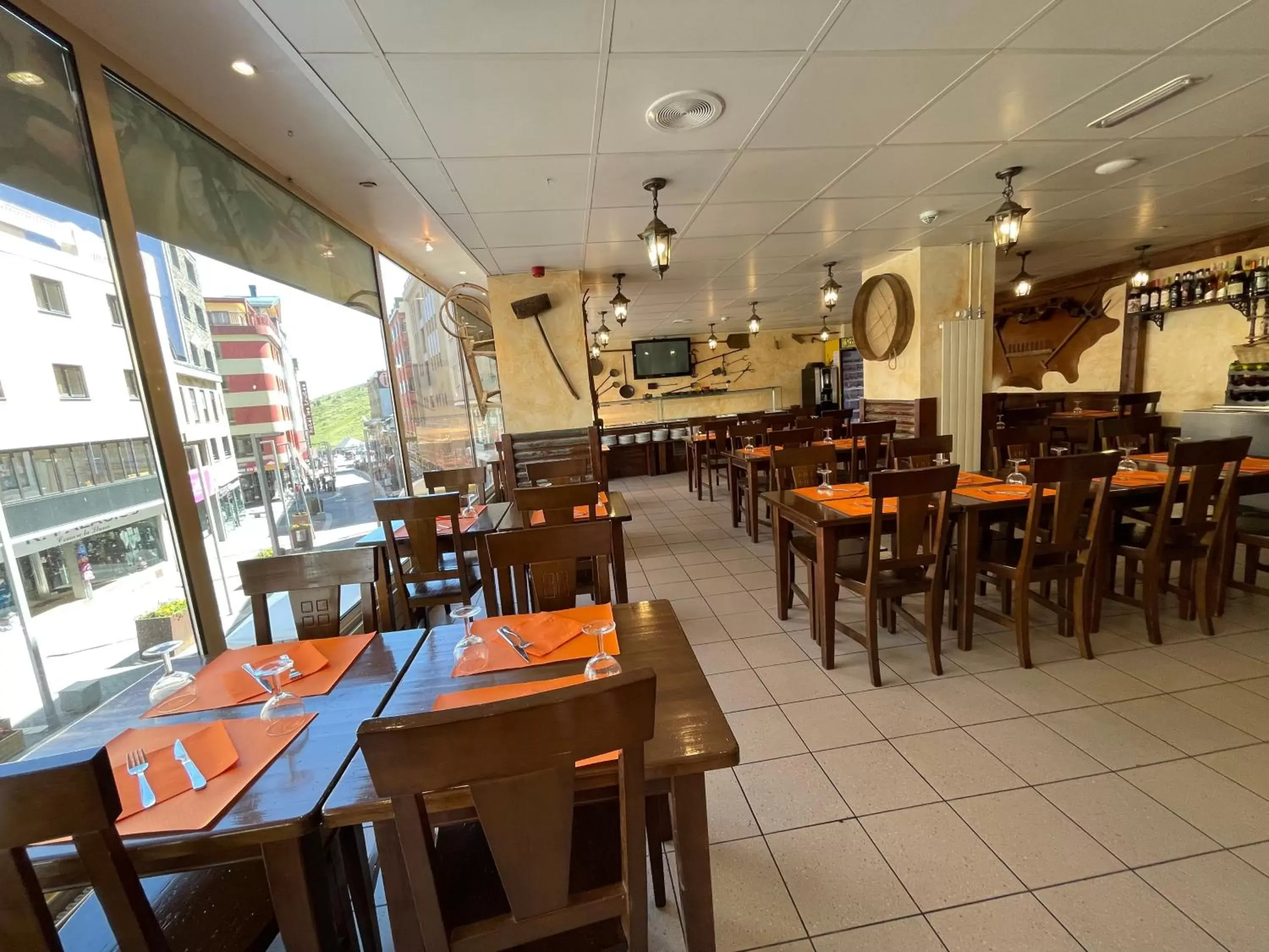 Restaurant/places to eat in Hotel Cims Pas de La Casa Restaurant/places to eat in Hotel Cims Pas de La Casa