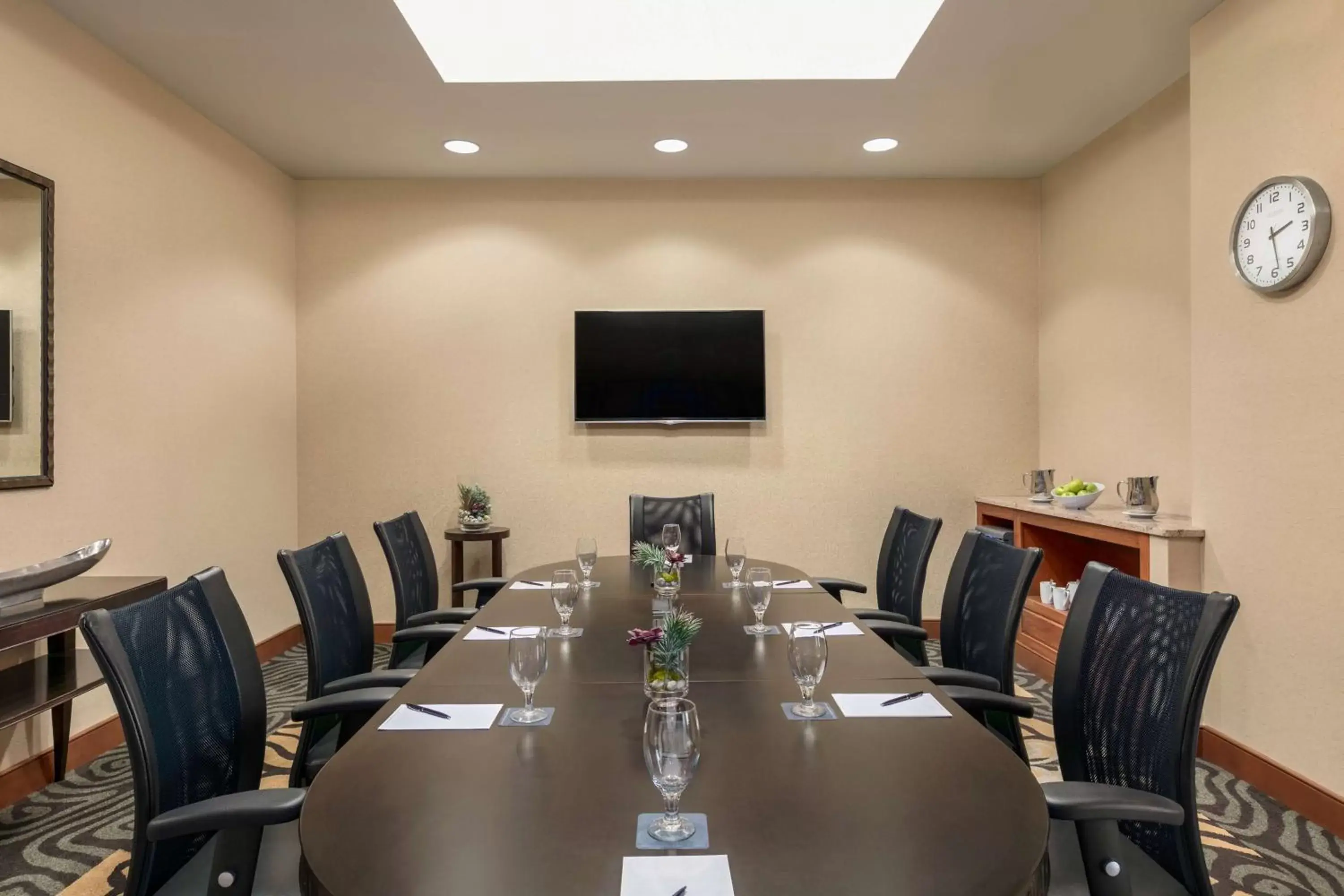 Meeting/conference room, Business Area/Conference Room in Hilton Suites Ocean City Oceanfront