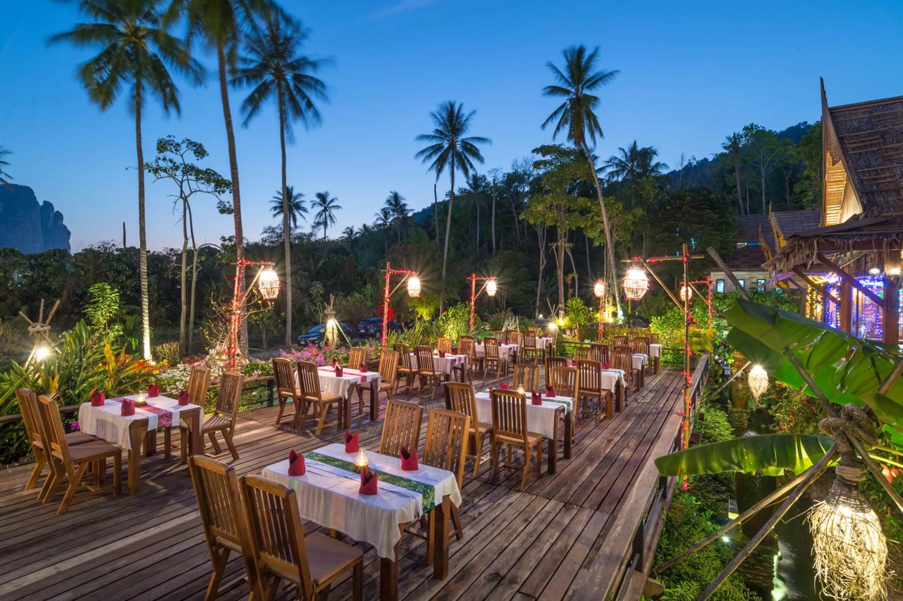 Restaurant/places to eat in Aonang Fiore Resort