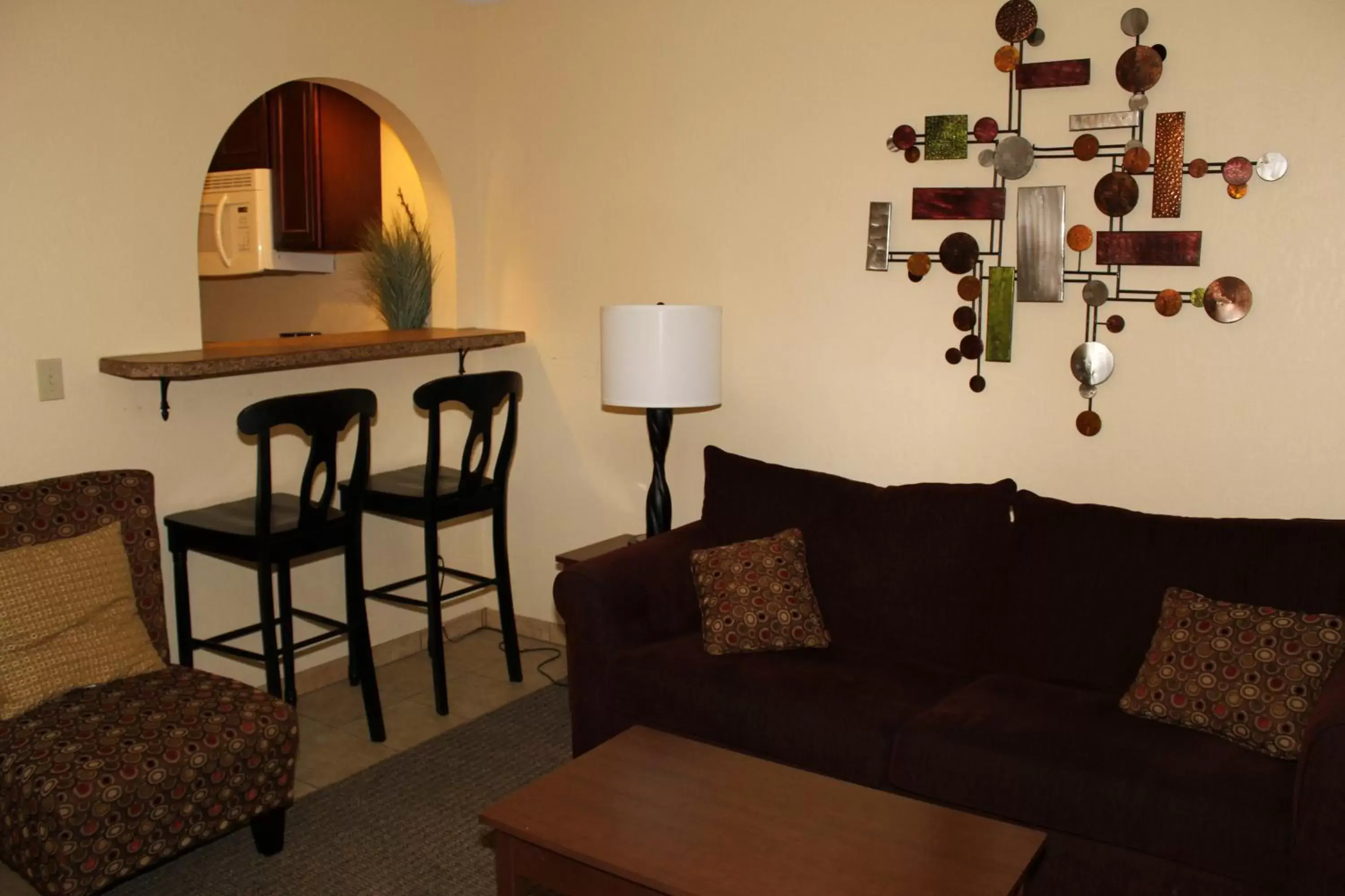 Living room, Seating Area in Fargo Inn and Suites
