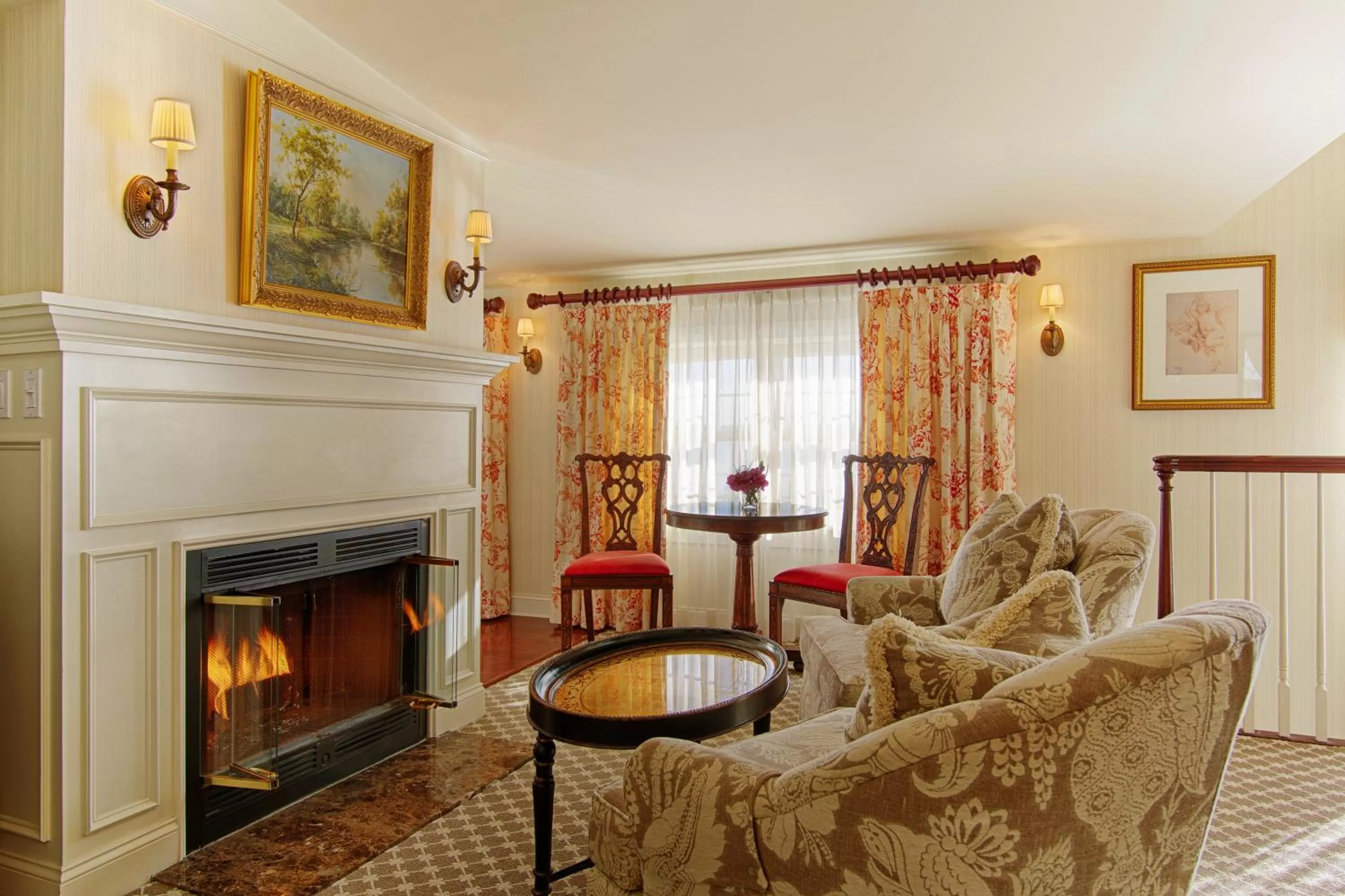 Seating area in Saybrook Point Resort & Marina