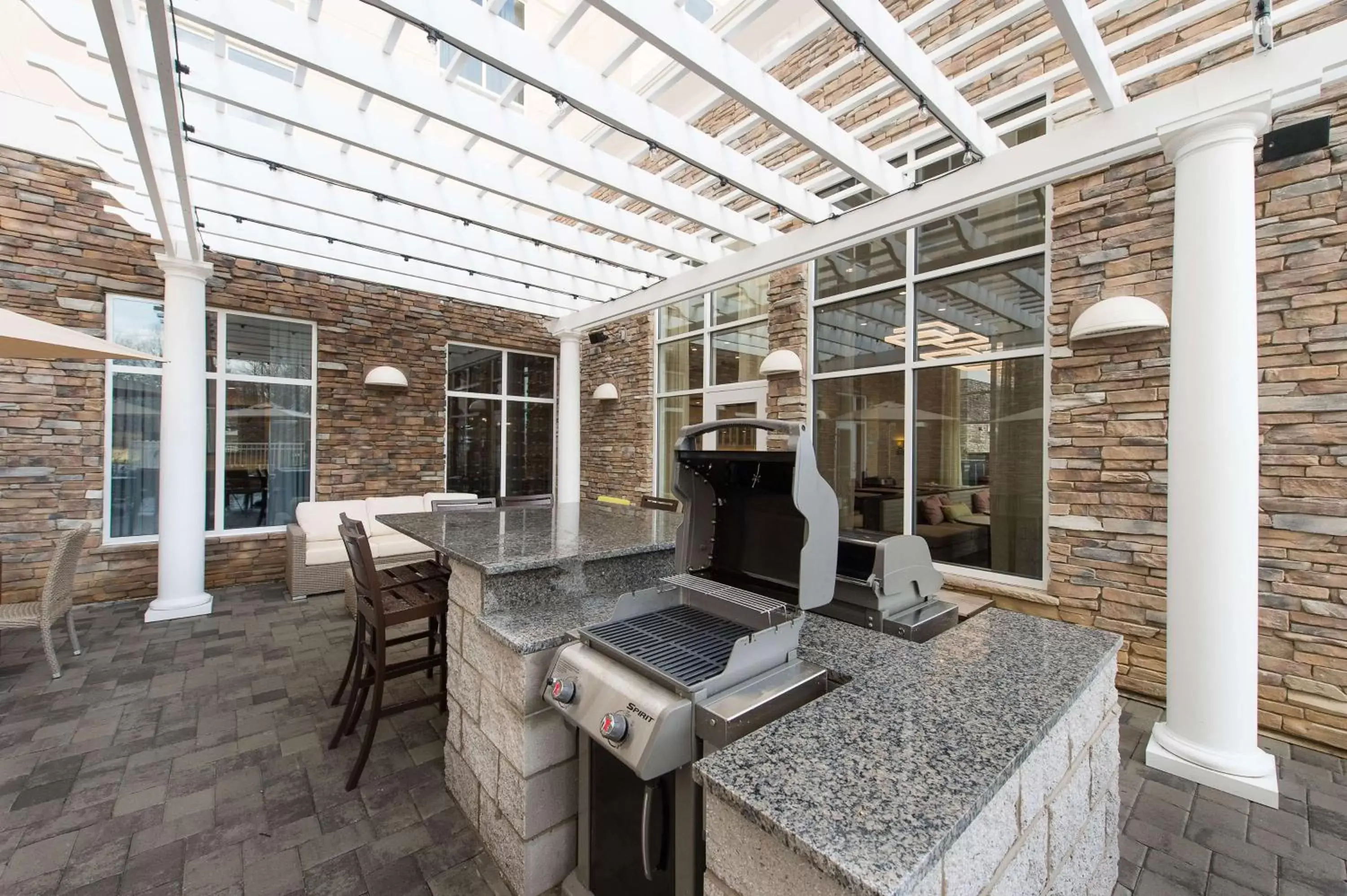Patio, BBQ Facilities in Homewood Suites by Hilton Concord
