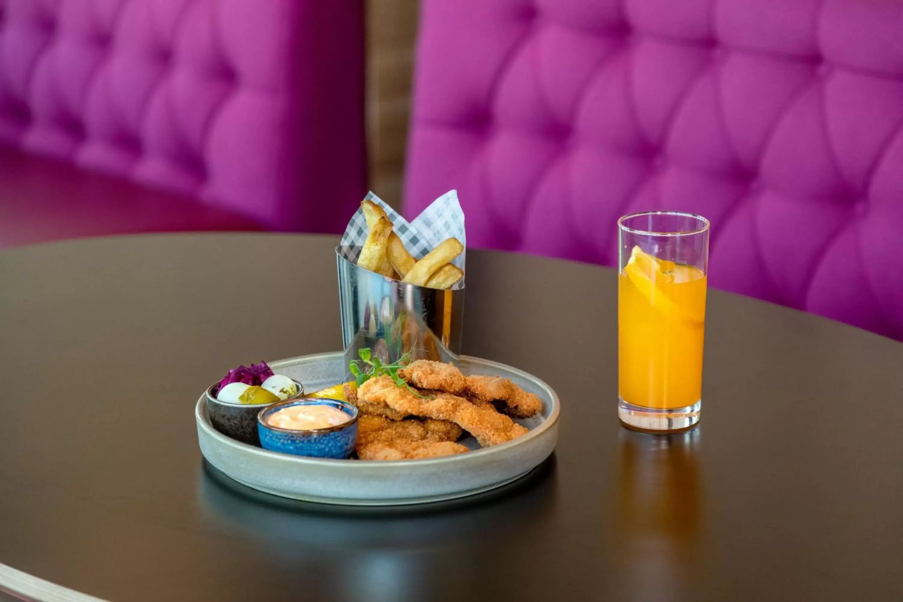 Restaurant/places to eat in Aloft Dublin City