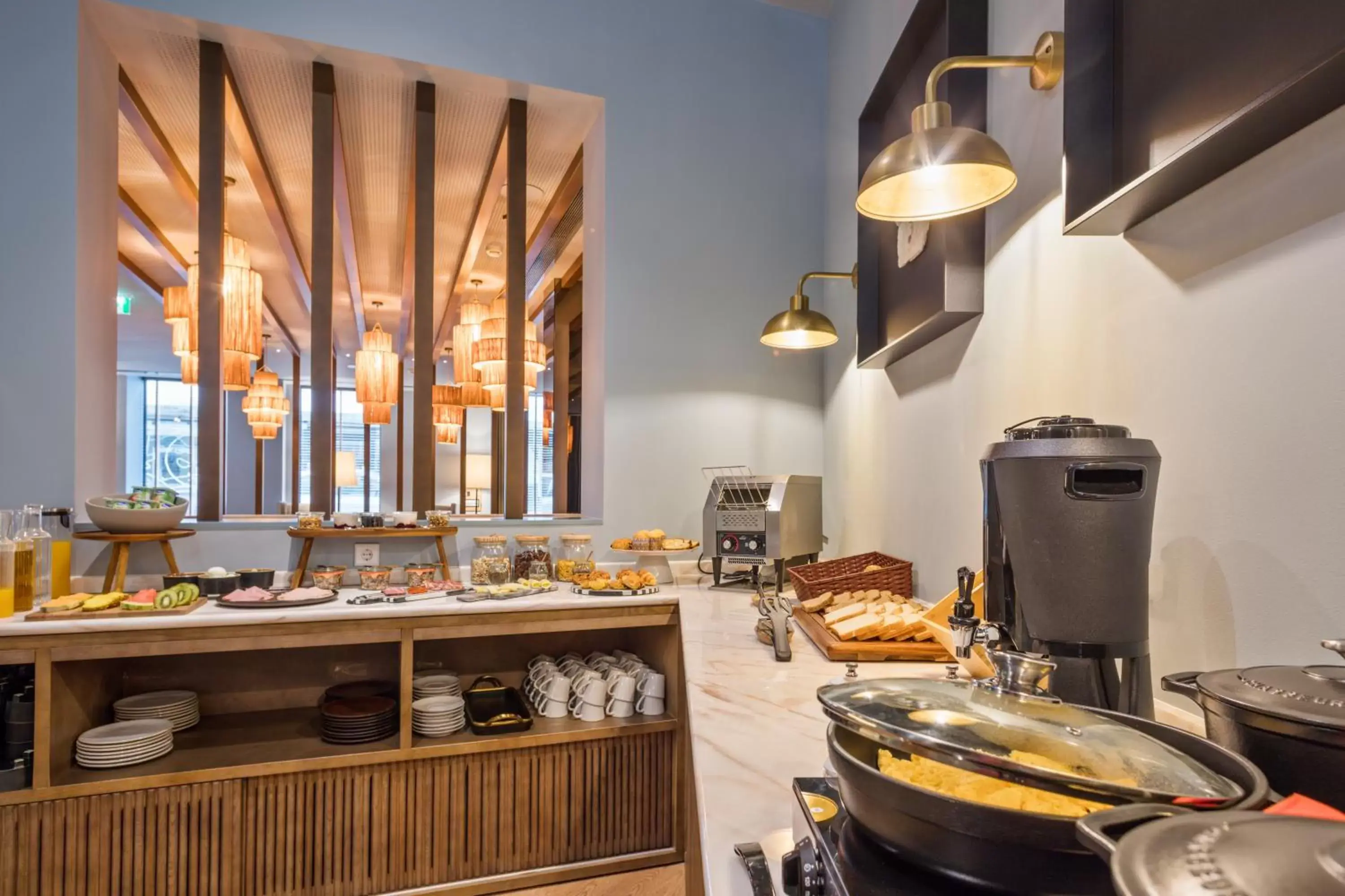 Breakfast, Restaurant/Places to Eat in Pur Oporto Boutique Hotel by actahotels