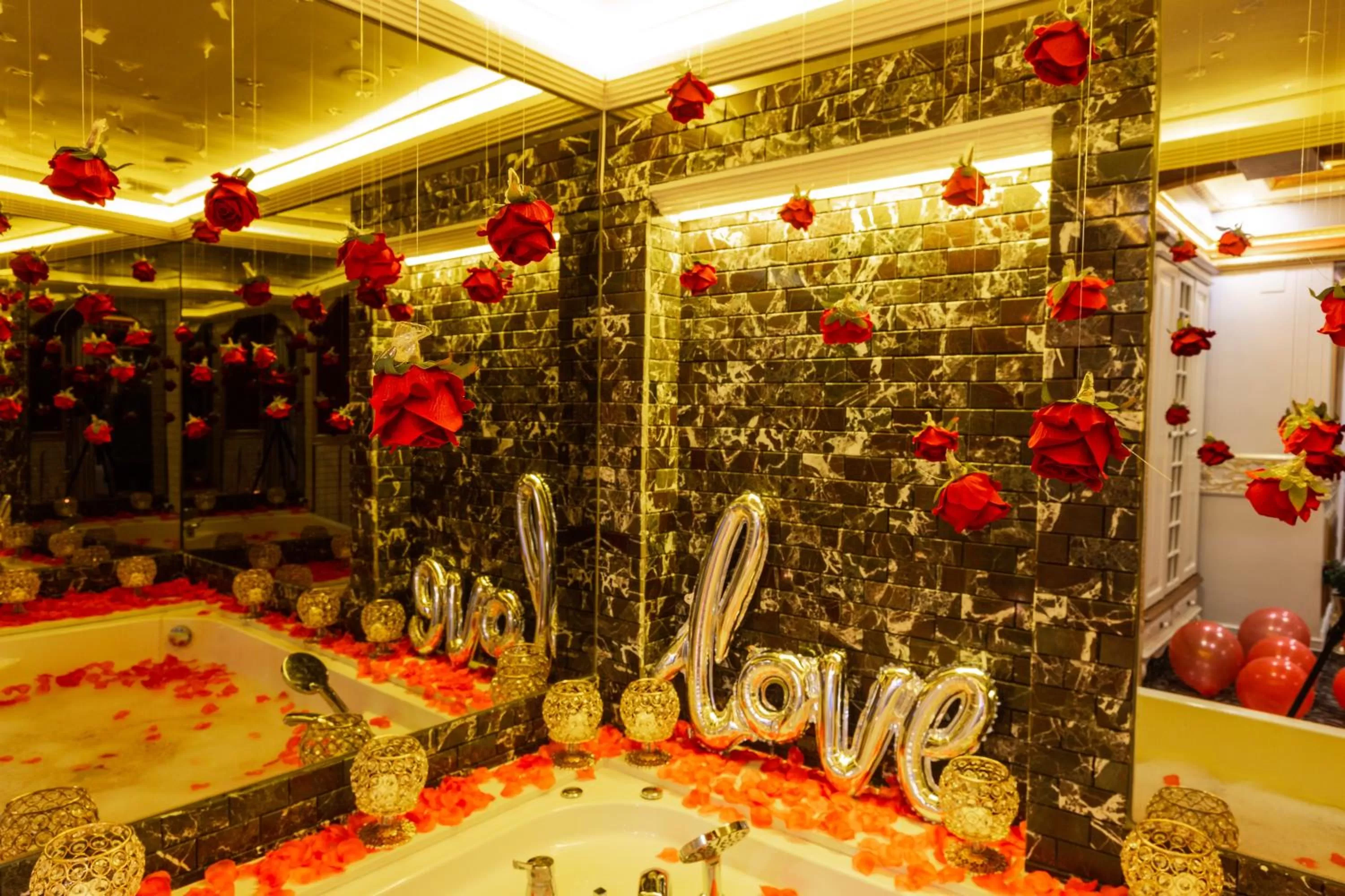 Decorative detail in Andalouse Otel