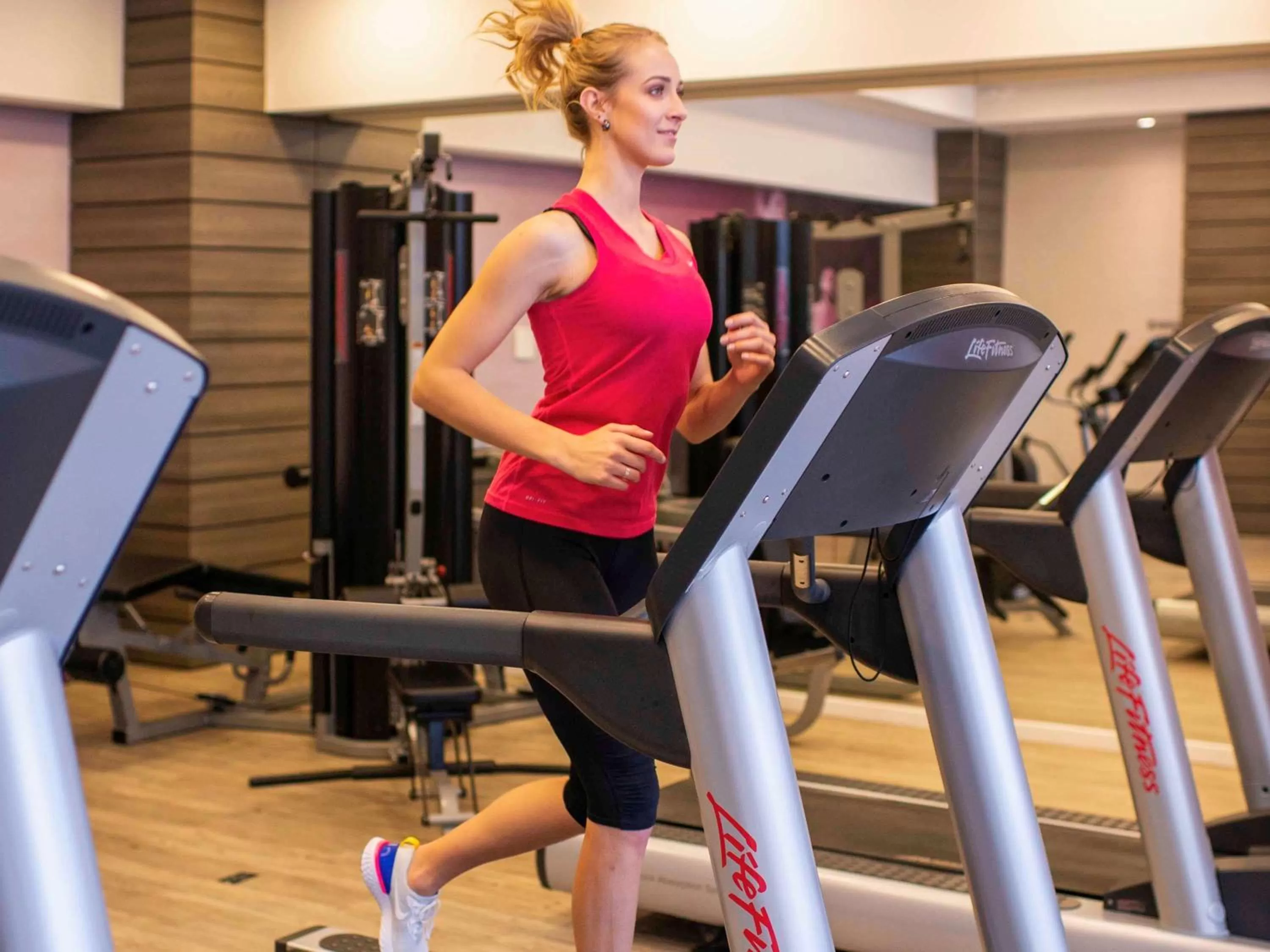 Fitness centre/facilities in Mercure Curitiba Batel
