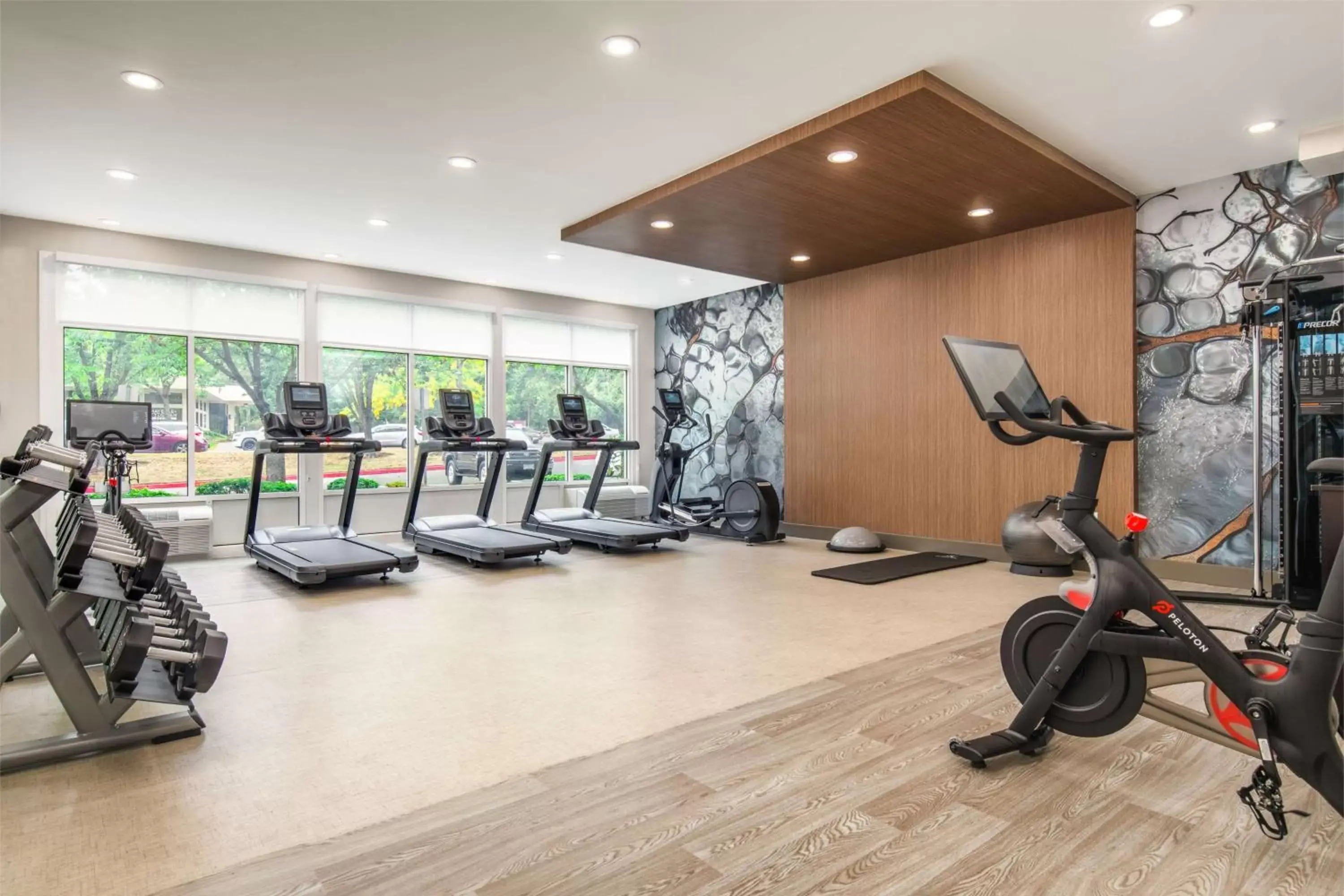 Fitness centre/facilities, Fitness Center/Facilities in Hilton Garden Inn Portland Lake Oswego