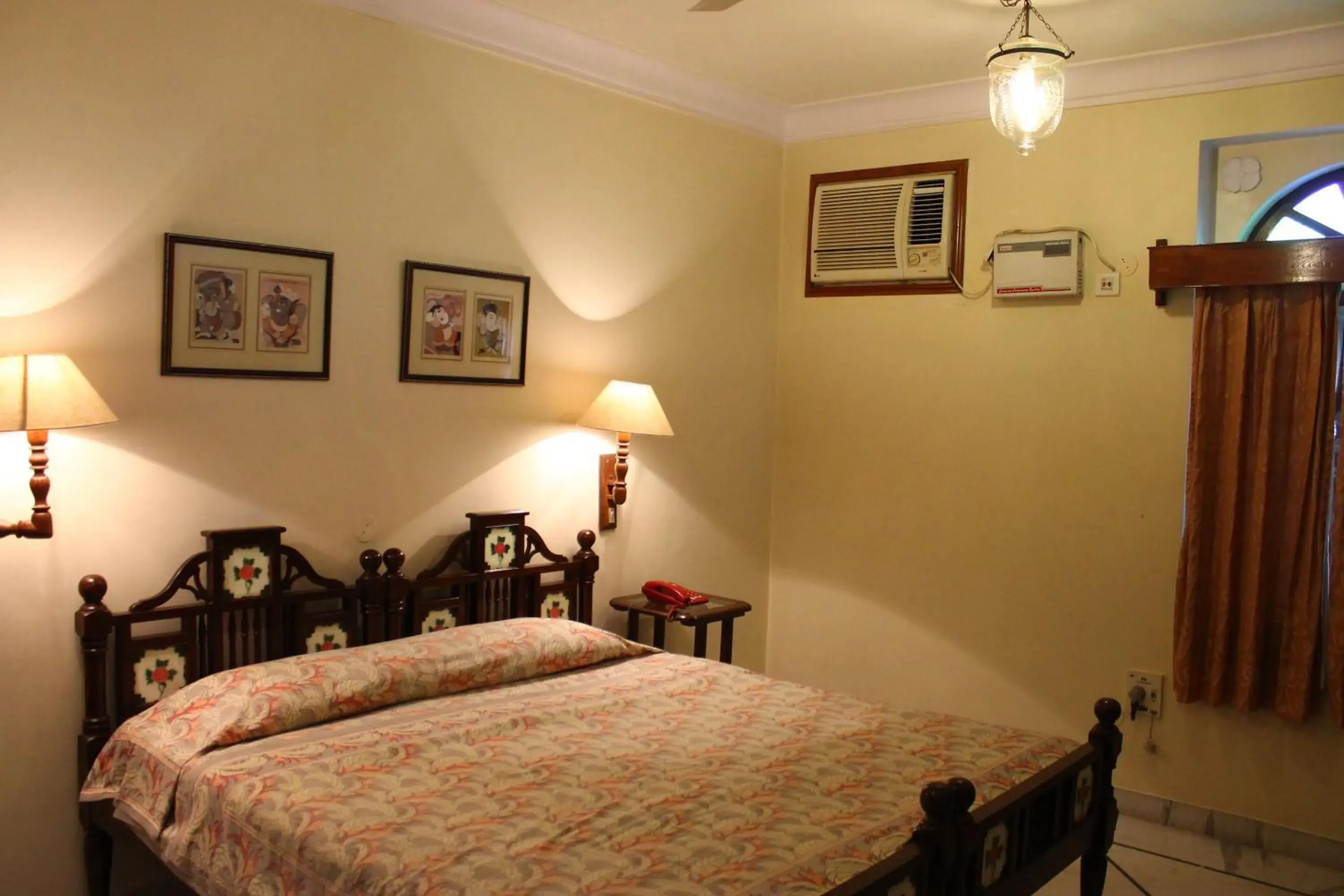 Bed, Room Photo in Madhuban - A Heritage Home