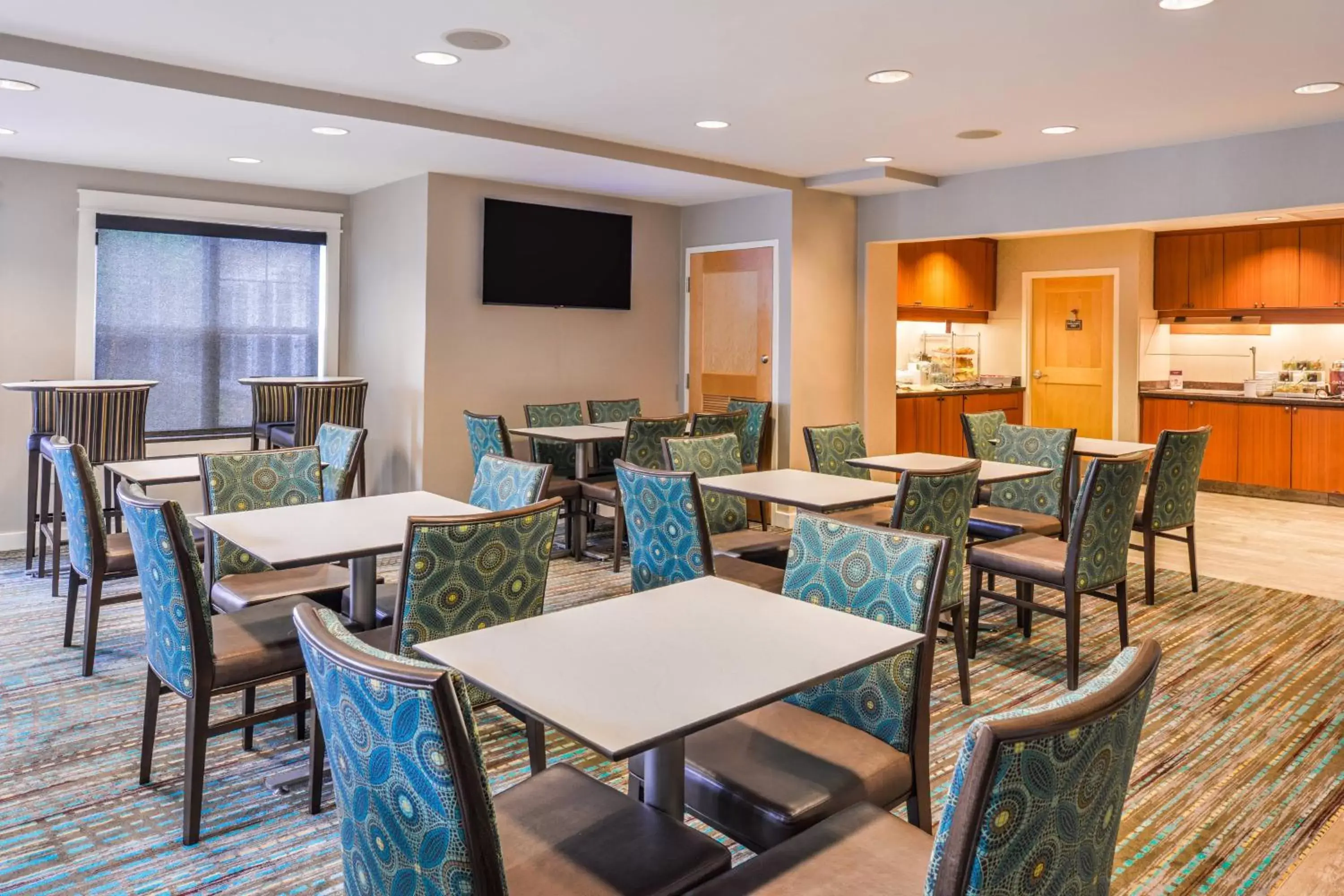 Breakfast, Restaurant/Places to Eat in Residence Inn by Marriott North Conway