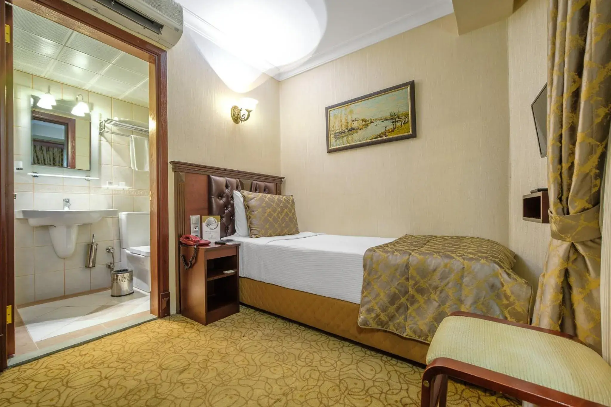 Bed in Oglakcioglu Park Boutique Hotel