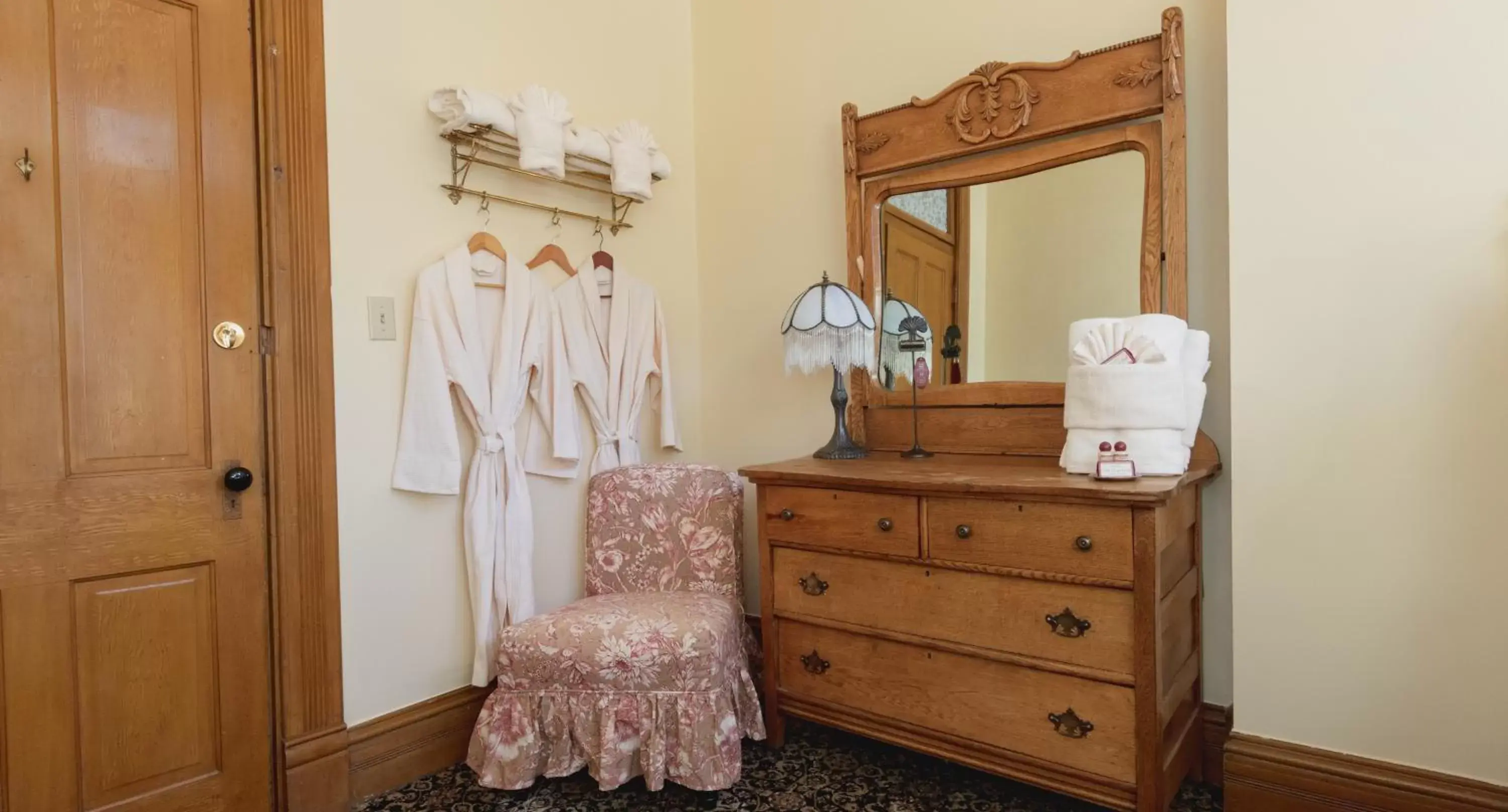 Double Room with Shared Bathroom in Teller House Double Room with Shared Bathroom in Teller House