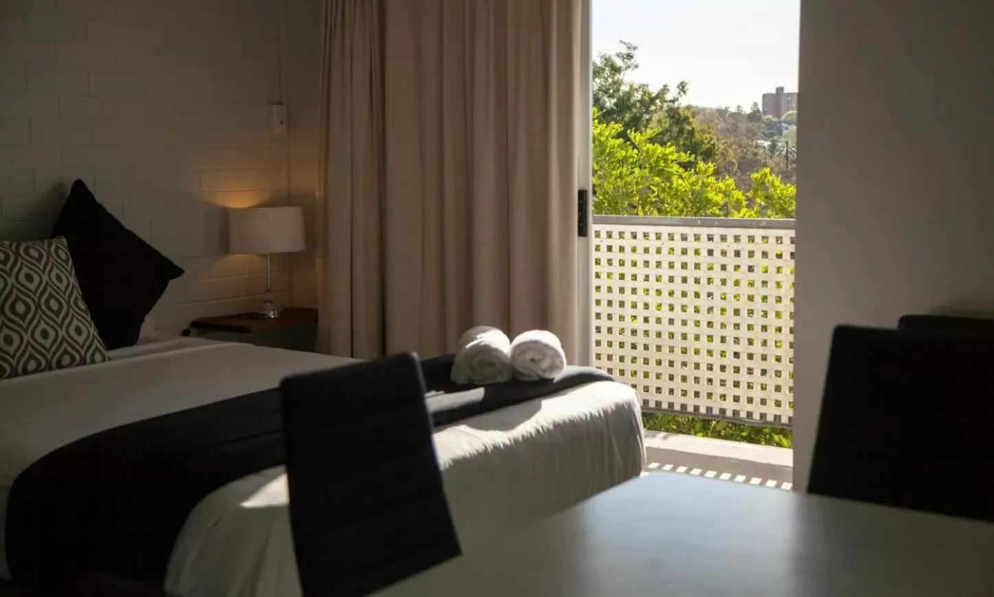 Bed in Herston Place Motel Bed in Herston Place Motel