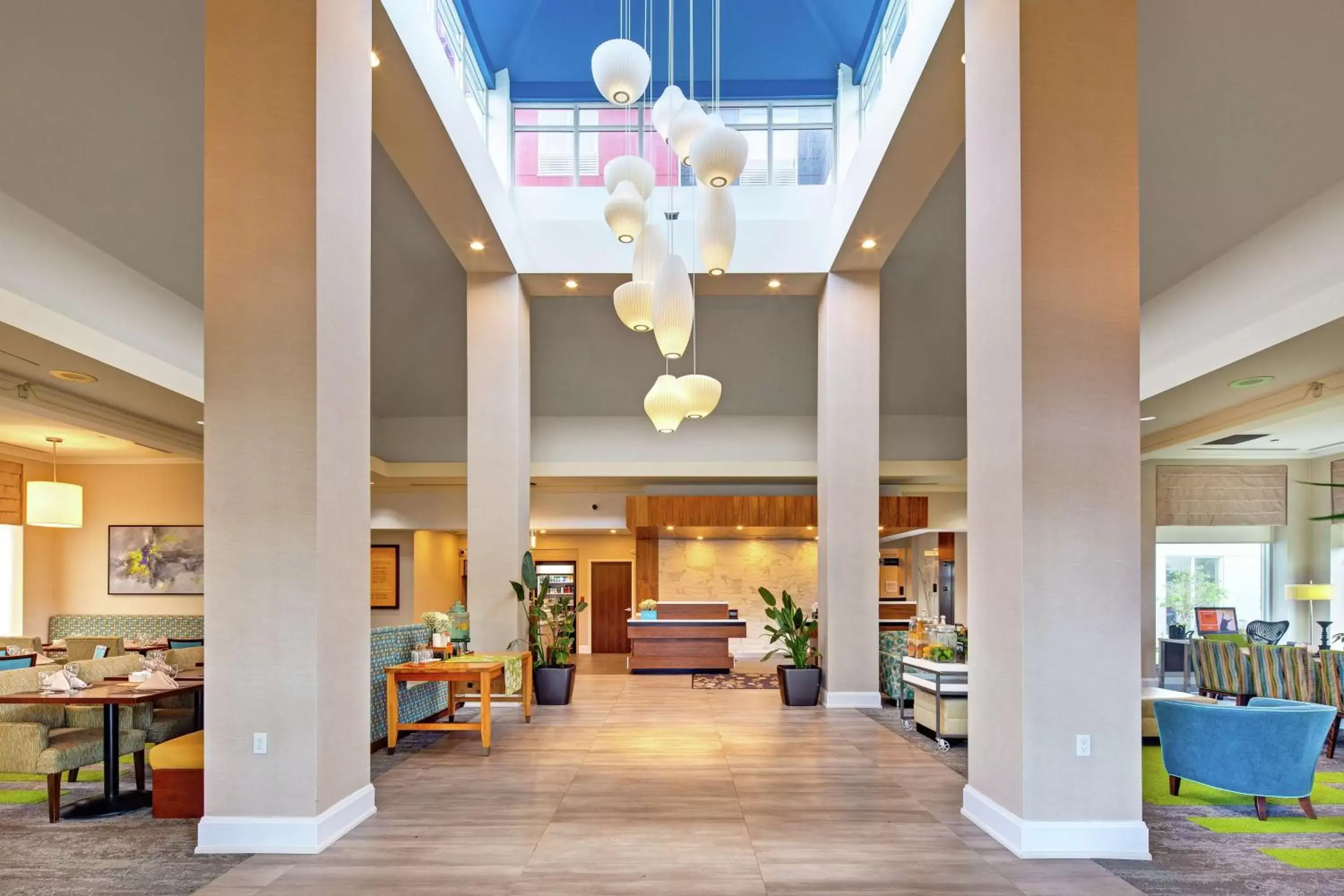 Lobby or reception, Restaurant/Places to Eat in Hilton Garden Inn Toronto-Oakville