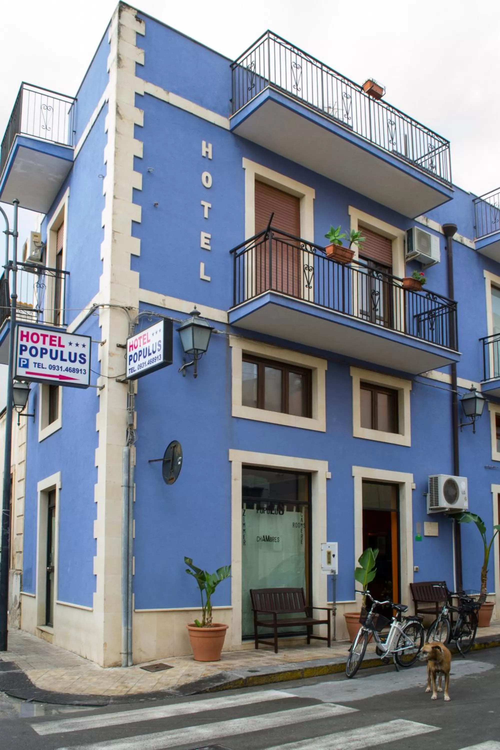 Property building in Populus