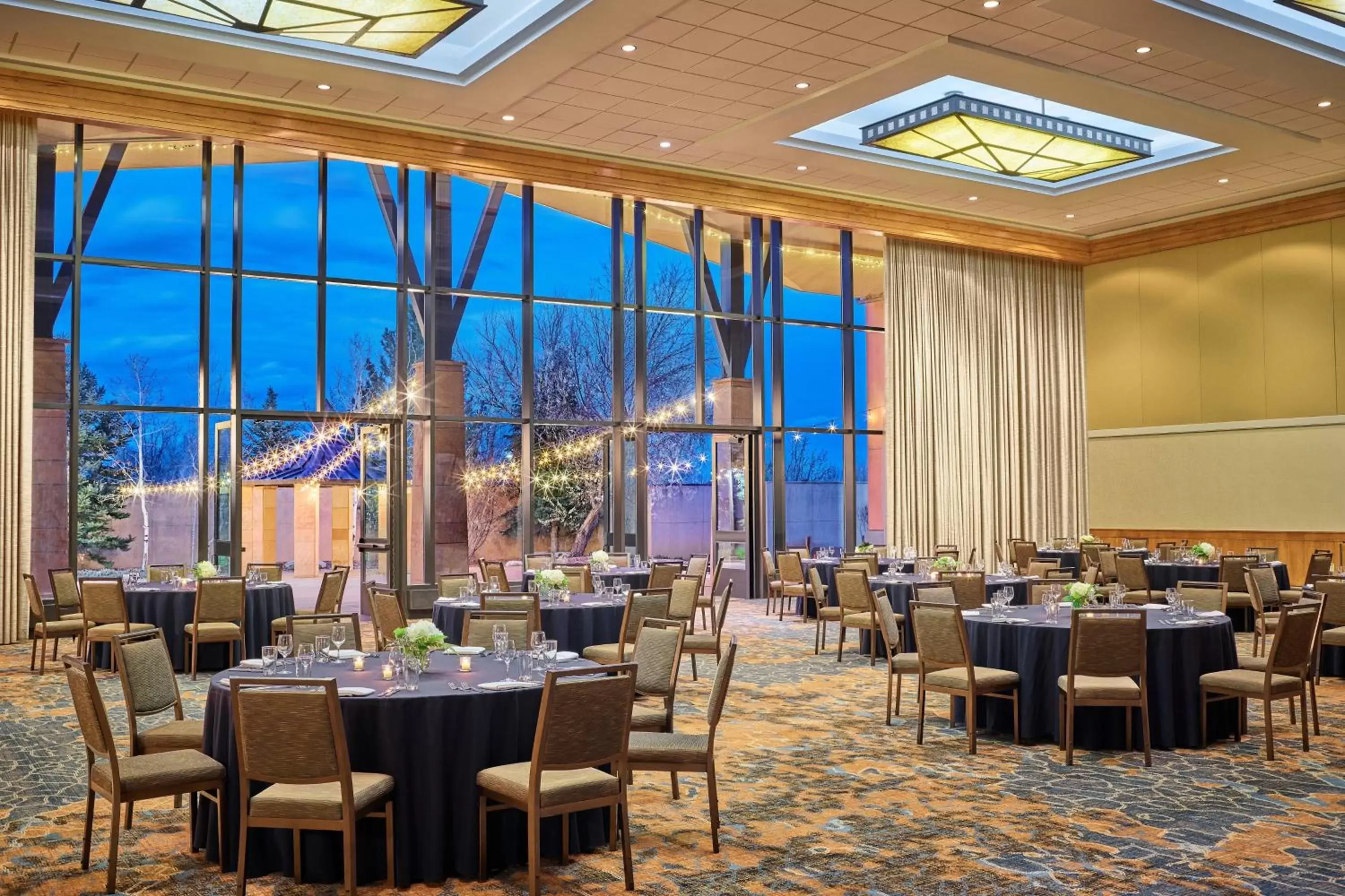 Banquet/Function facilities, Restaurant/Places to Eat in The Westin Westminster