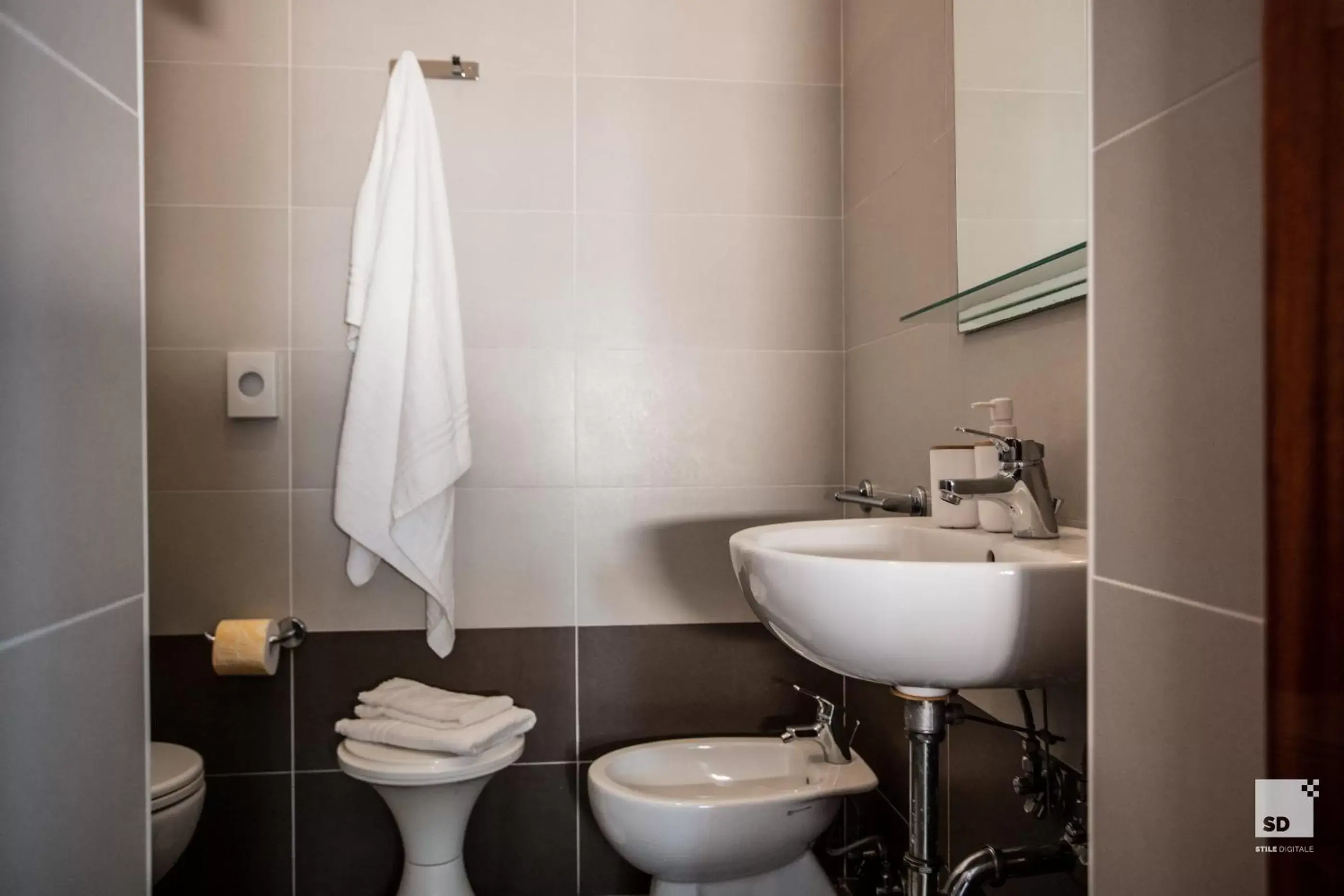 Bathroom in Hotel Fattori Mare