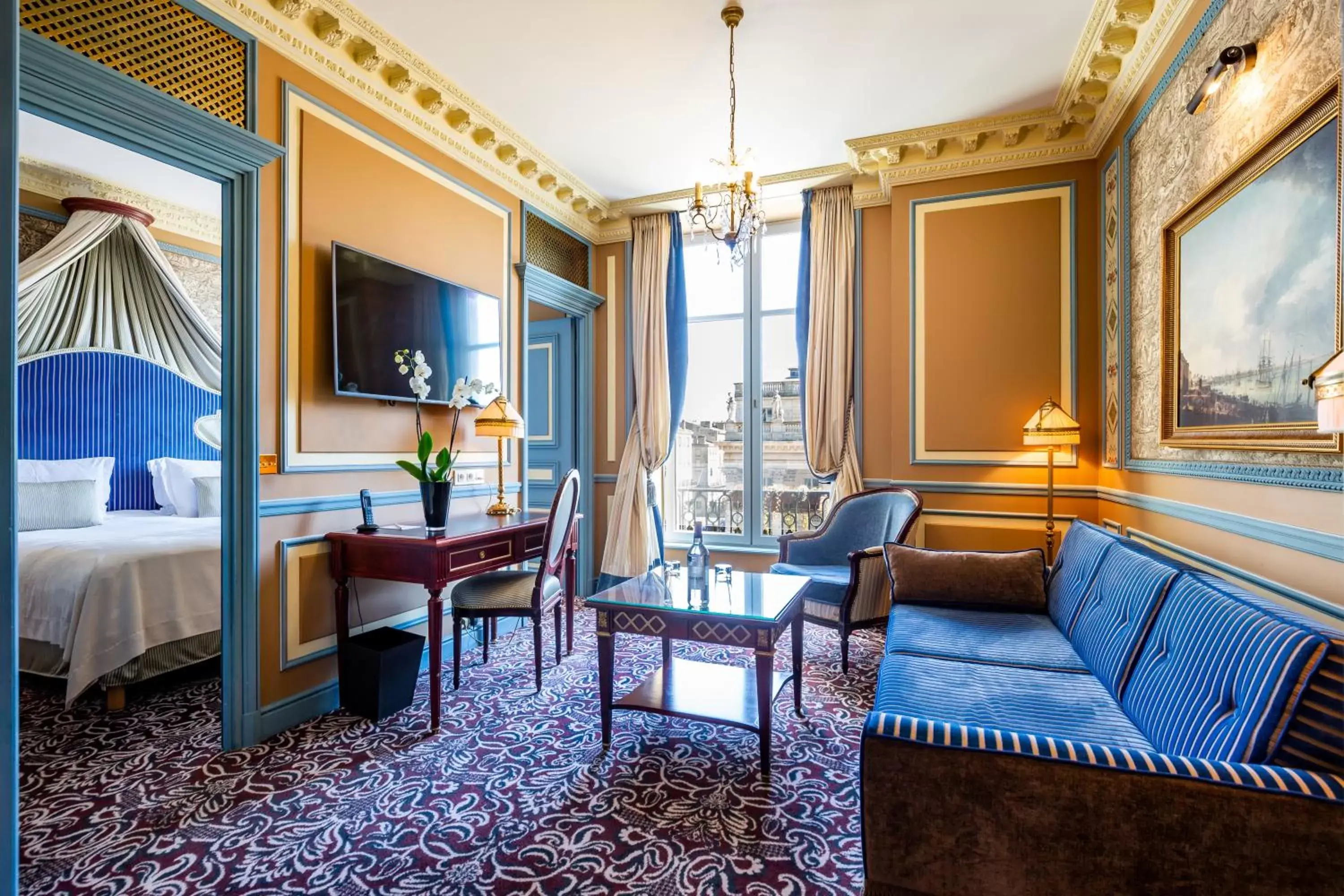 Seating Area in InterContinental Bordeaux Le Grand Hotel, an IHG Hotel