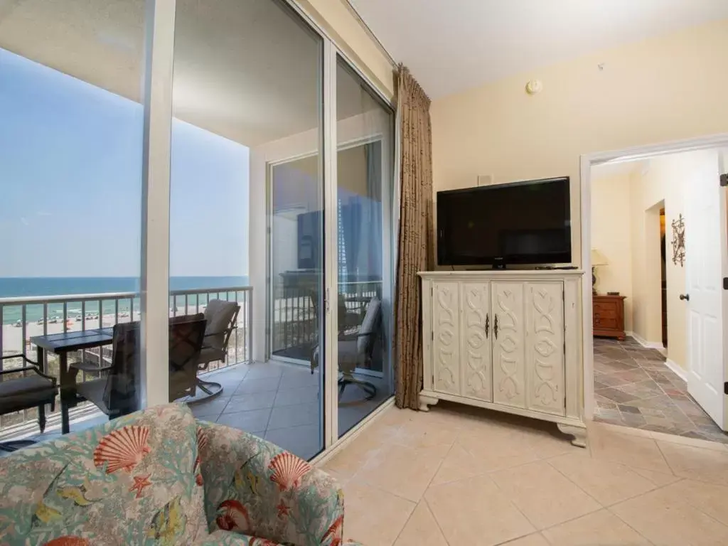 Three Bedroom Apartment in Spanish Key 304