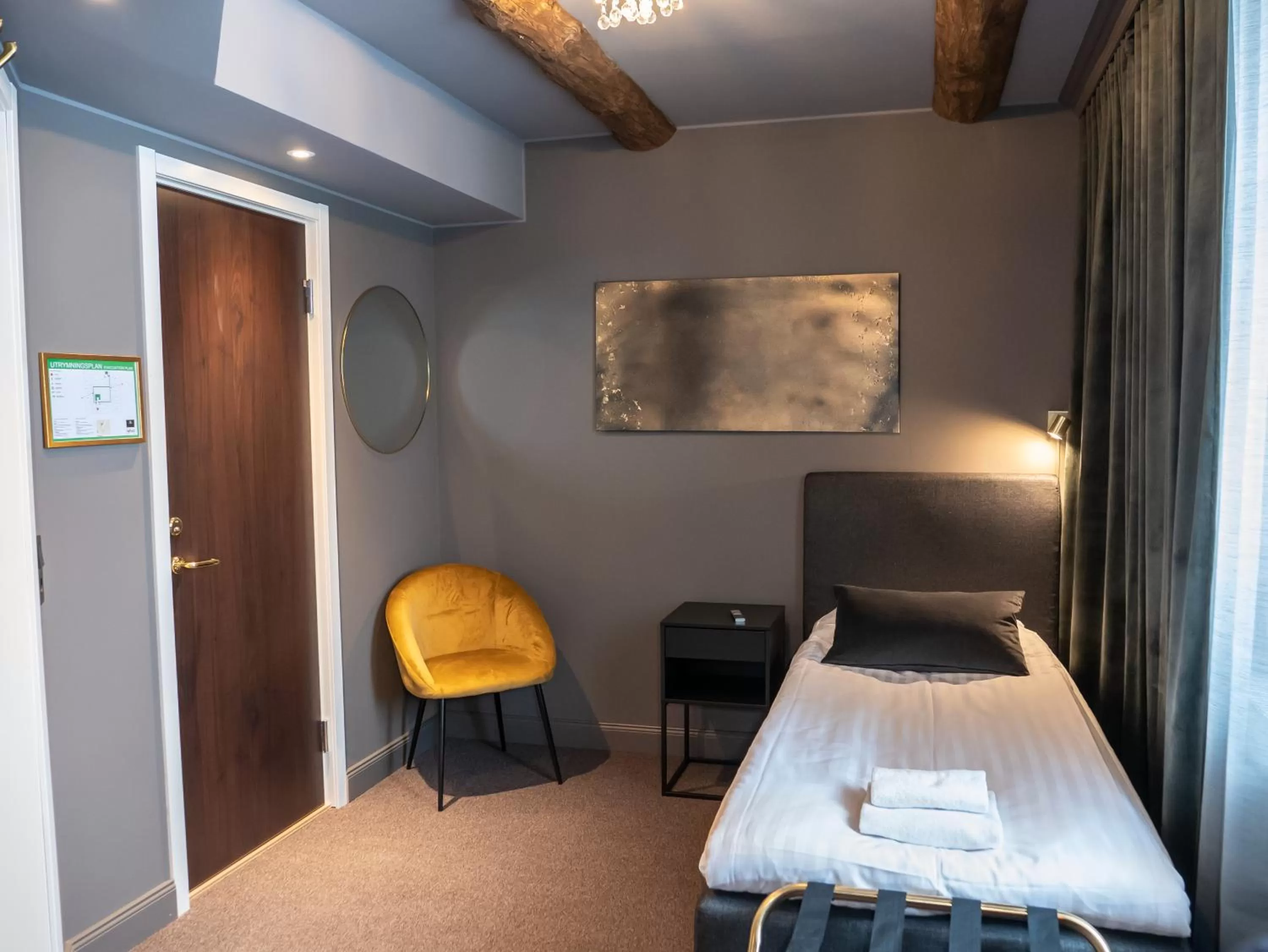 Photo of the whole room, Bed in Hotell Gamla Staden