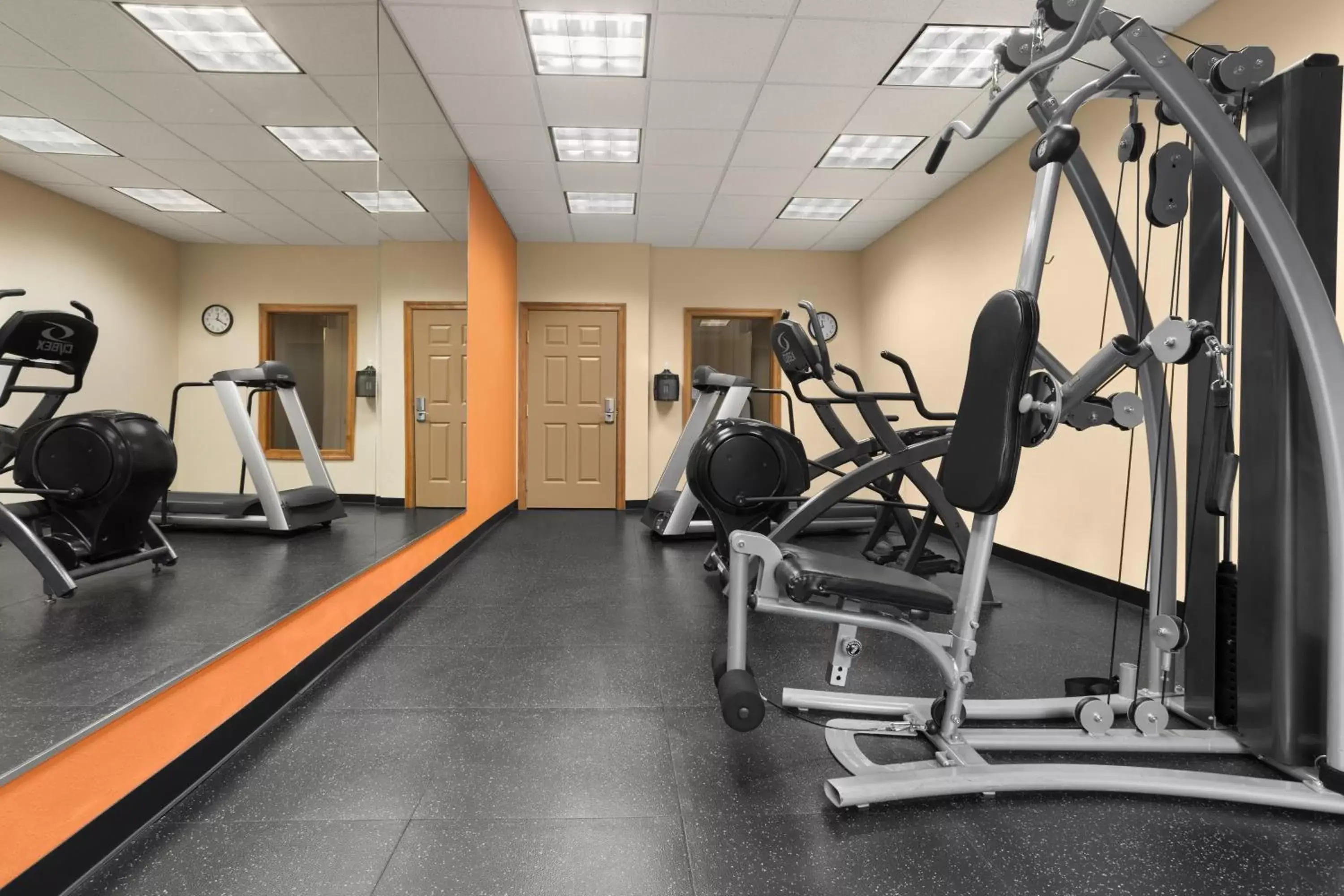 Fitness centre/facilities, Fitness Center/Facilities in Country Inn & Suites by Radisson, Saraland, AL