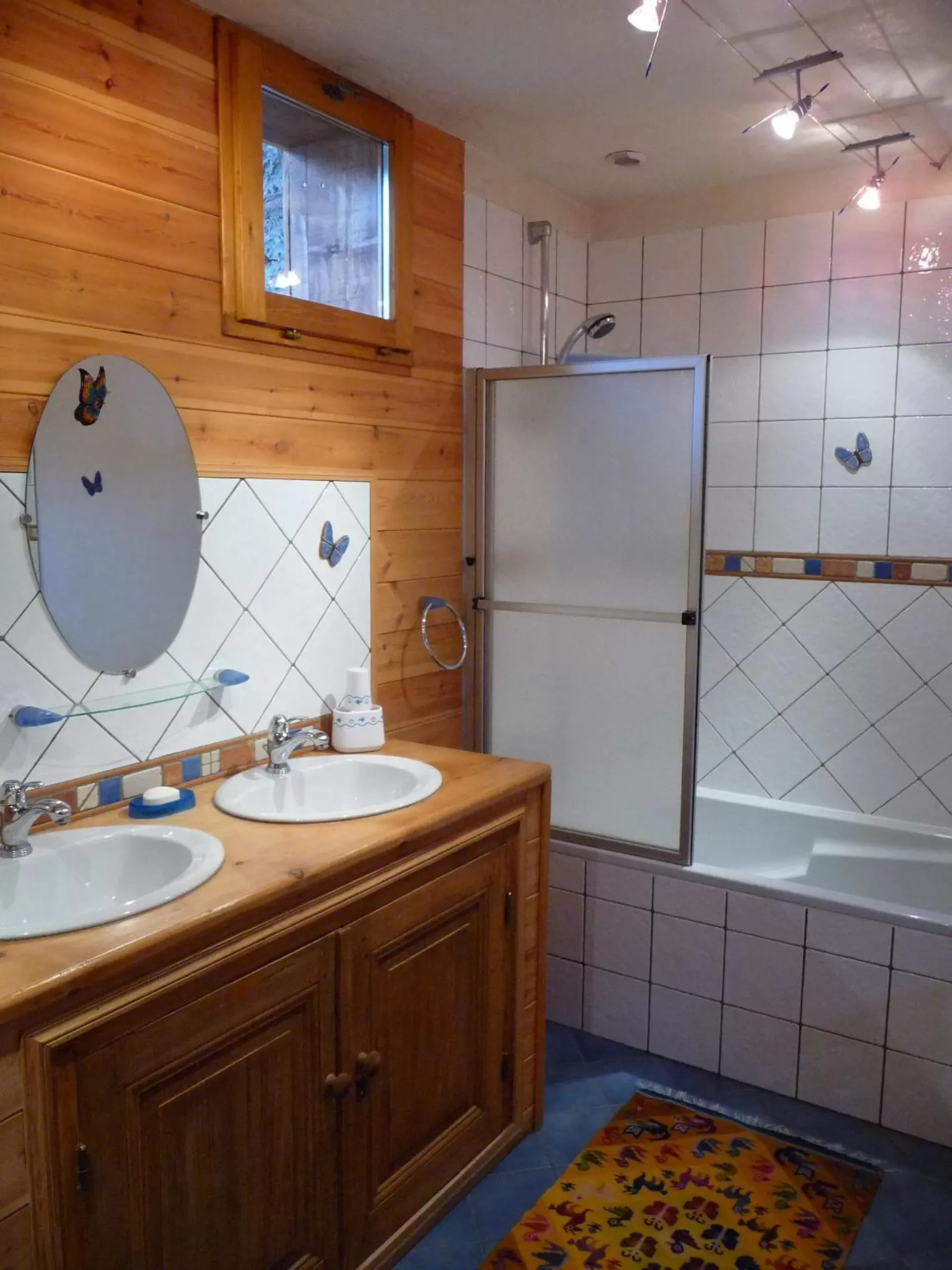 Bathroom in Chez Michel