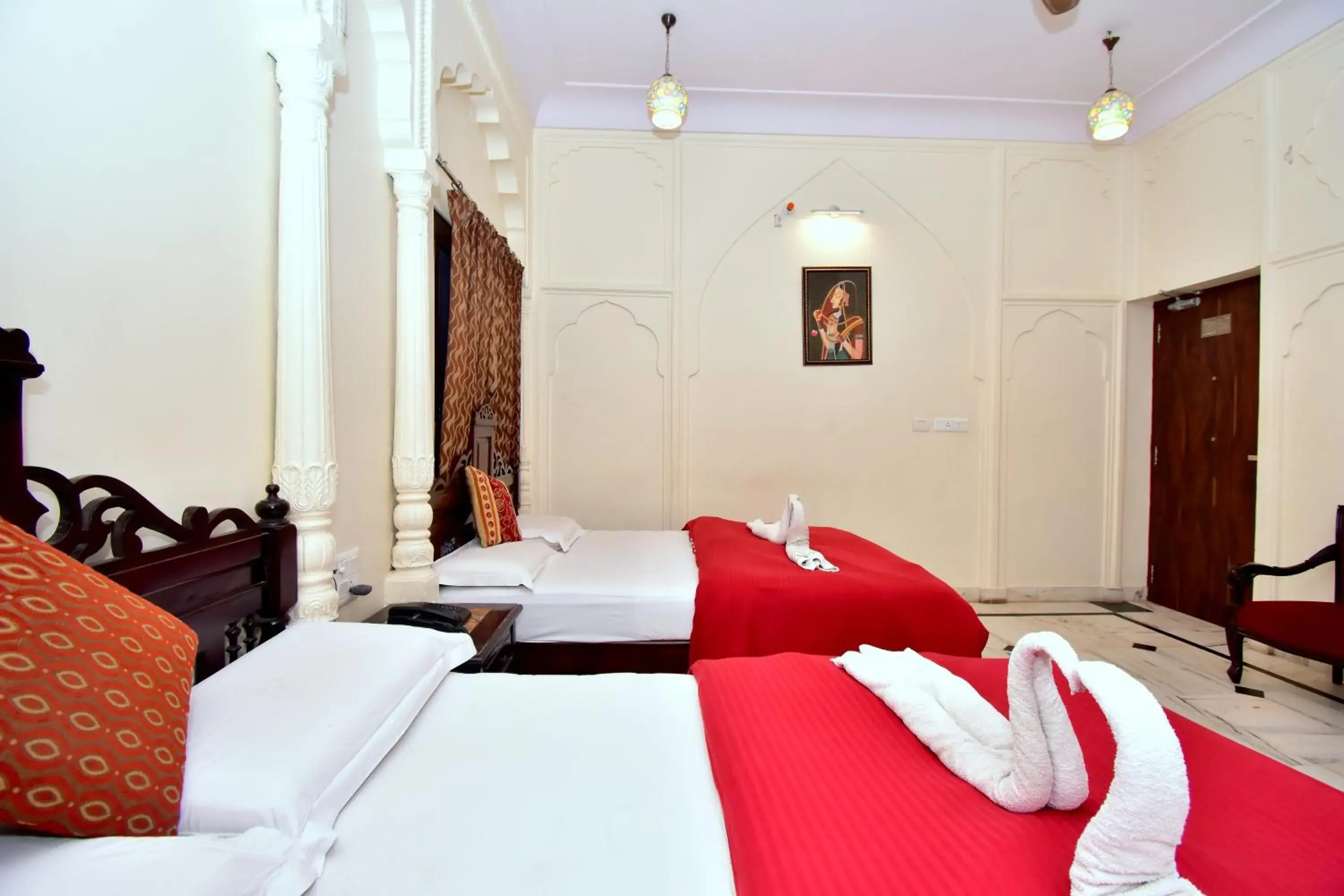 Bedroom, Bed in Hotel Kalyan