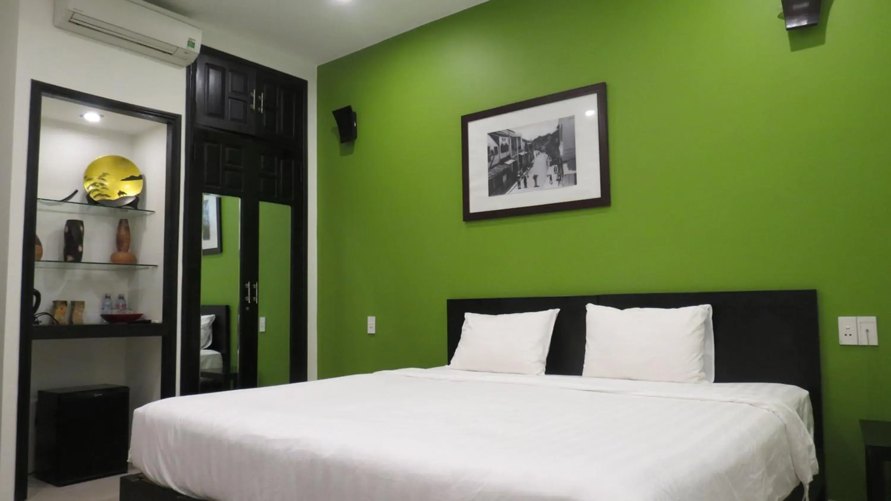 Bedroom, Bed in Starfruit Villa
