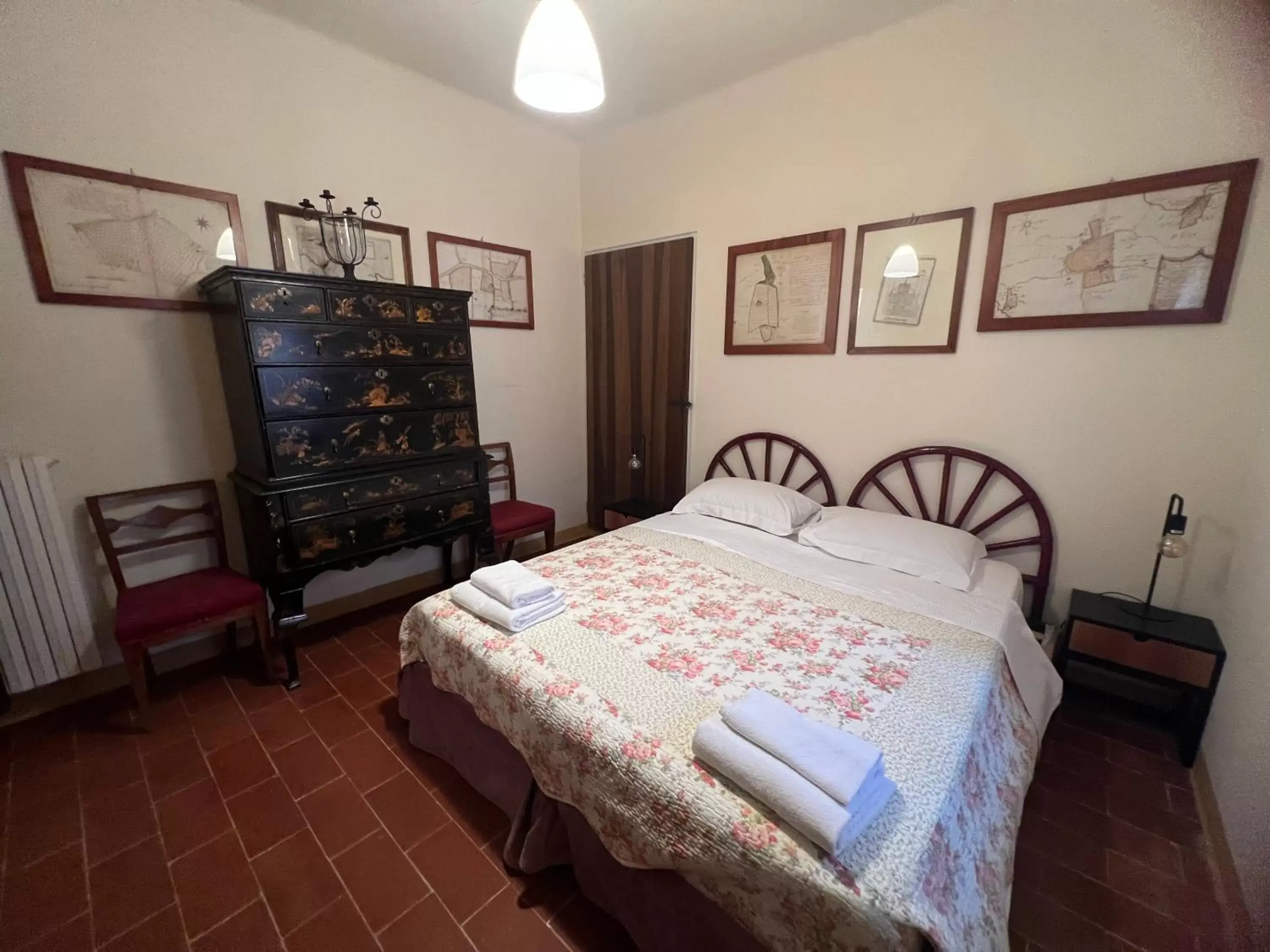 Bed in Cà Palazzo Malvasia - BolognaRooms