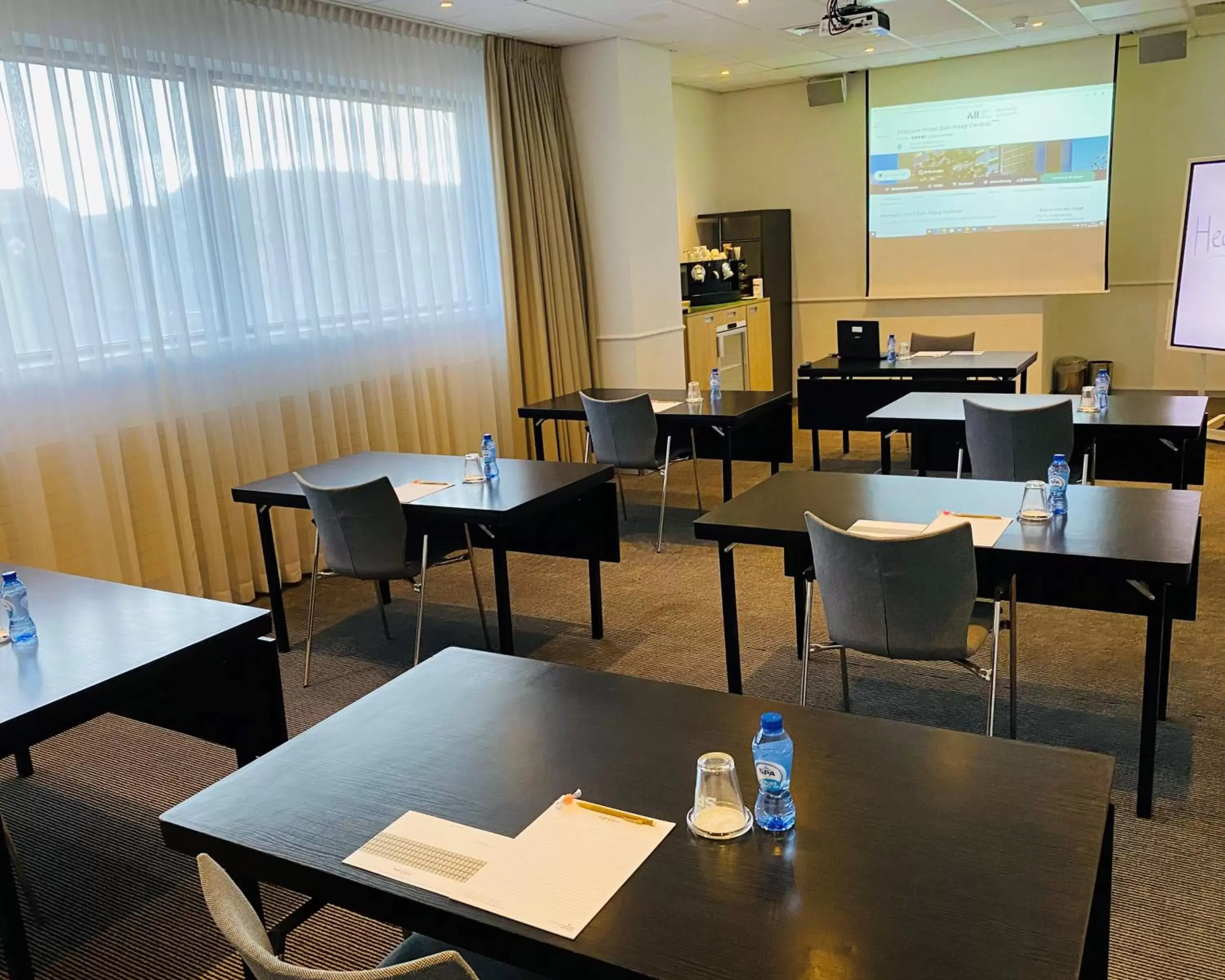 Business facilities, Restaurant/Places to Eat in Mercure Hotel Den Haag Central