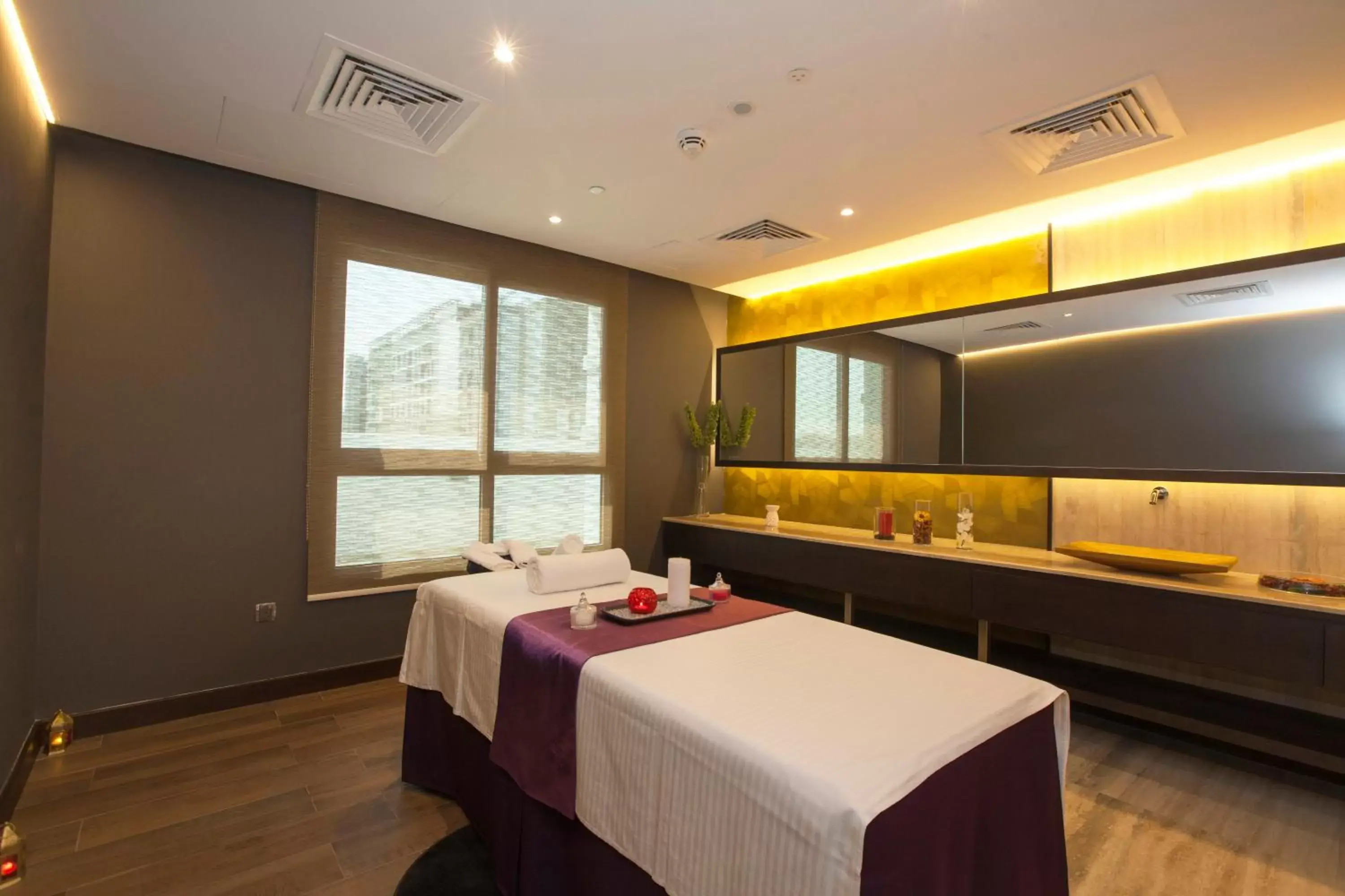 Massage, Spa/Wellness in Flora Inn Hotel Dubai Airport