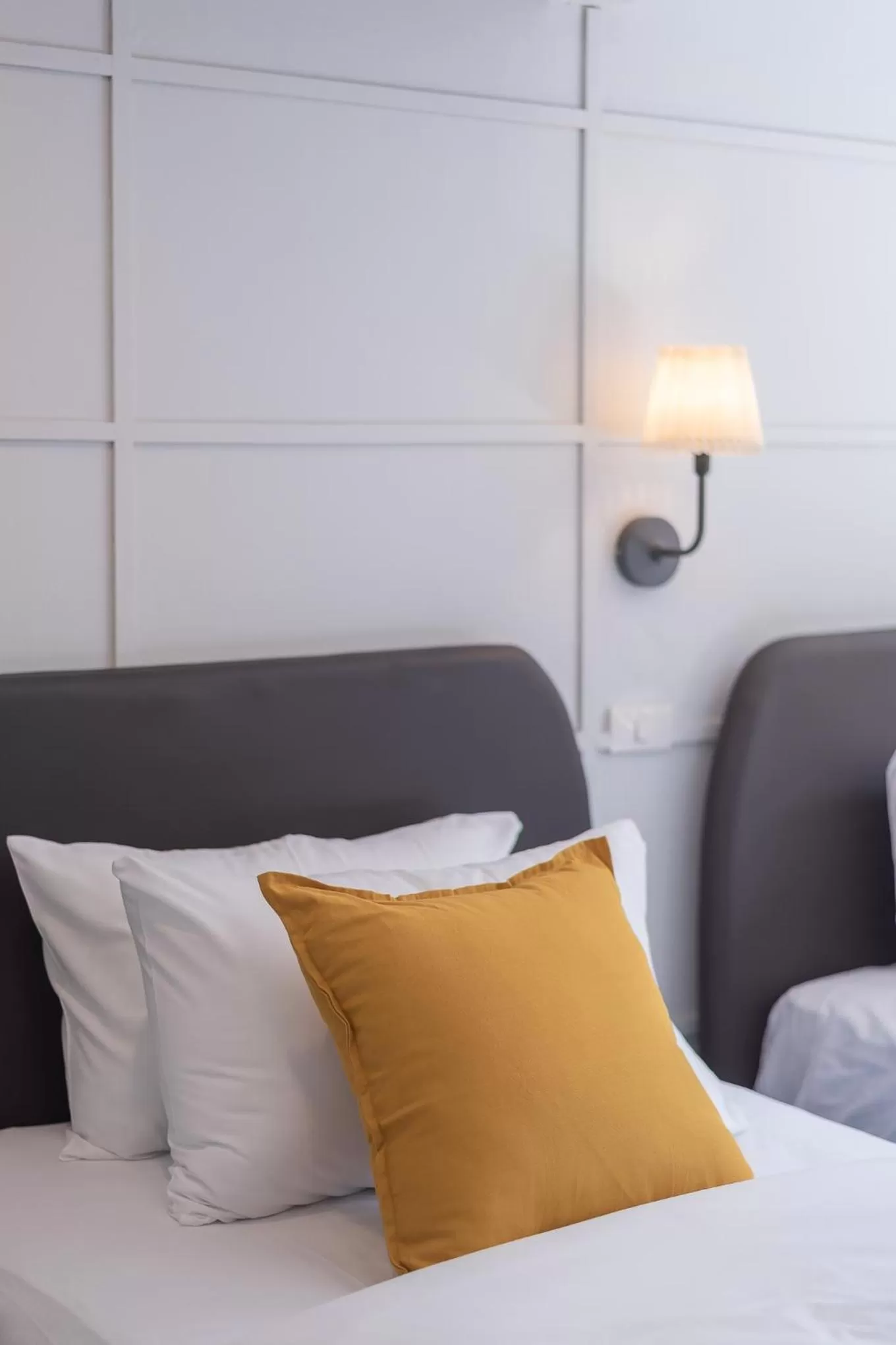 Bed in The Mellow Pillow Hotel @ Chiang Mai Gate