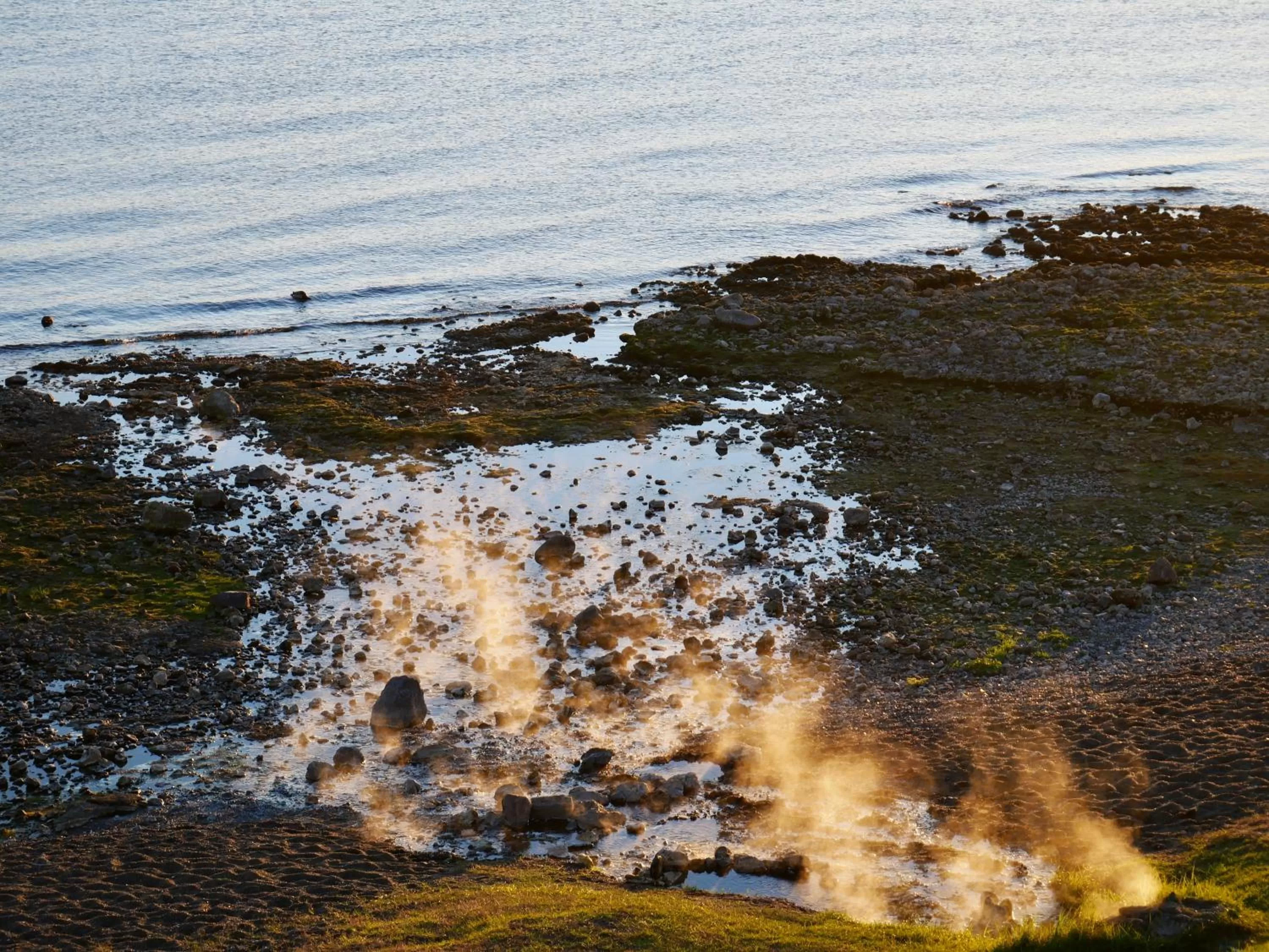Lake view in Boulevard Waters