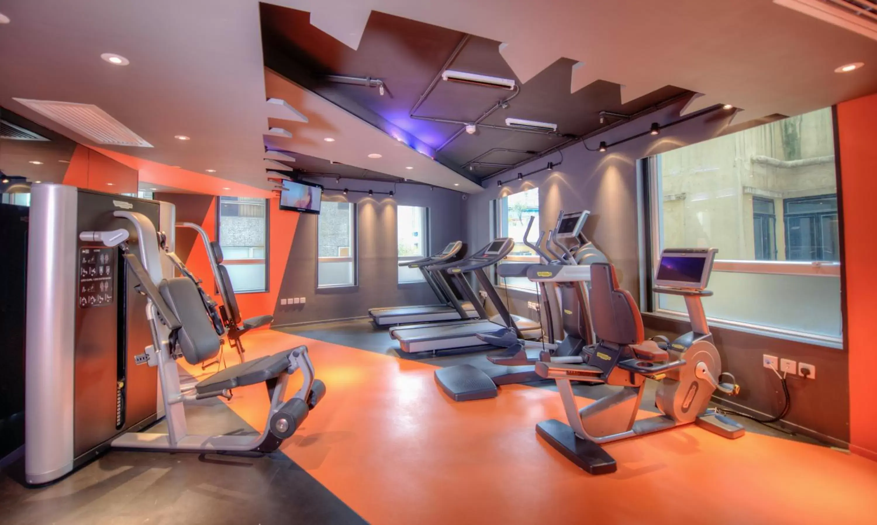 Fitness centre/facilities, Fitness Center/Facilities in Hotel Madera Hollywood