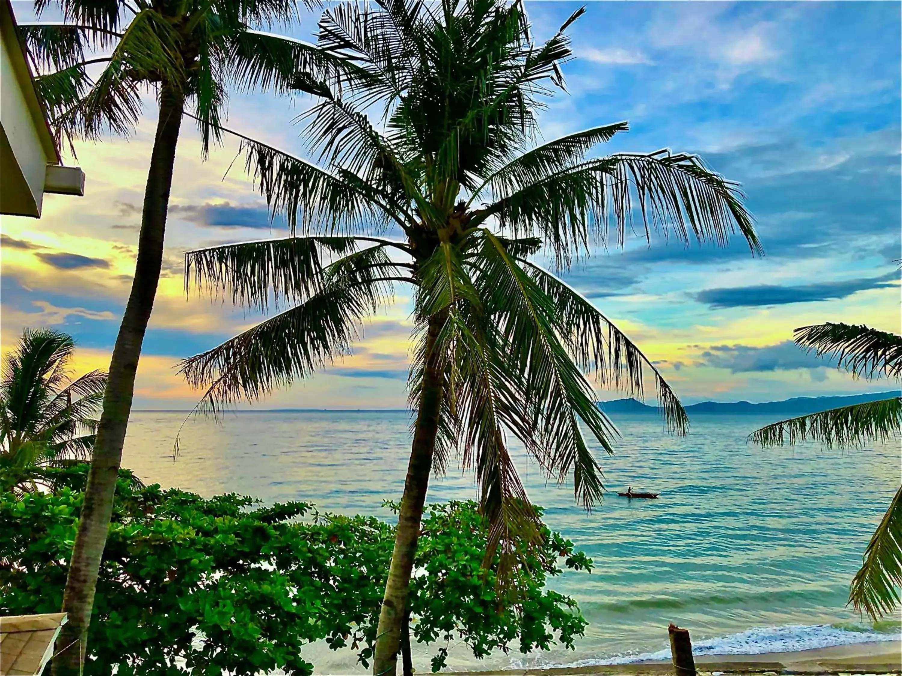 Sea view, Beach in Sunset At Aninuan Beach Resort