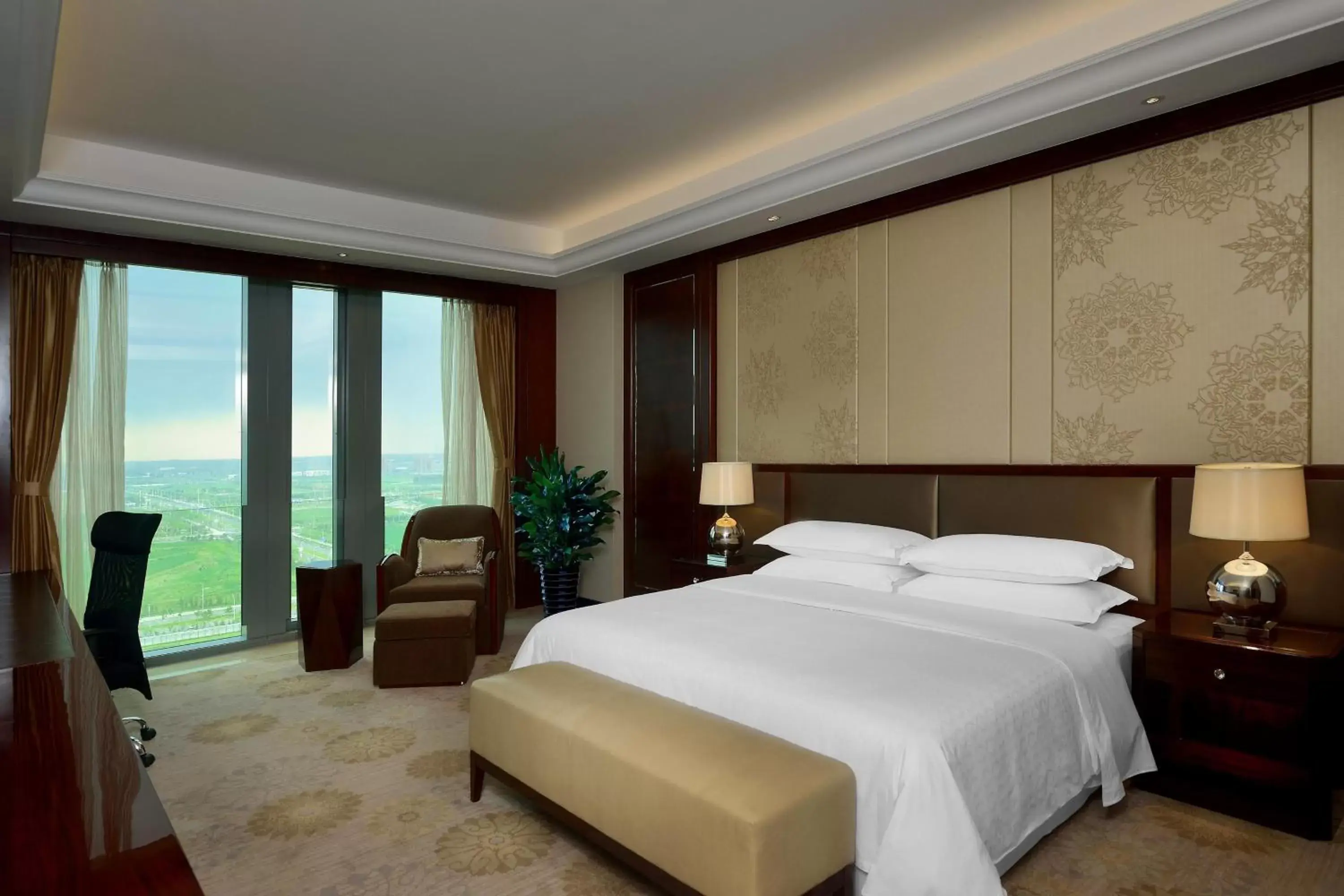 Photo of the whole room in Sheraton Shenyang South City Hotel