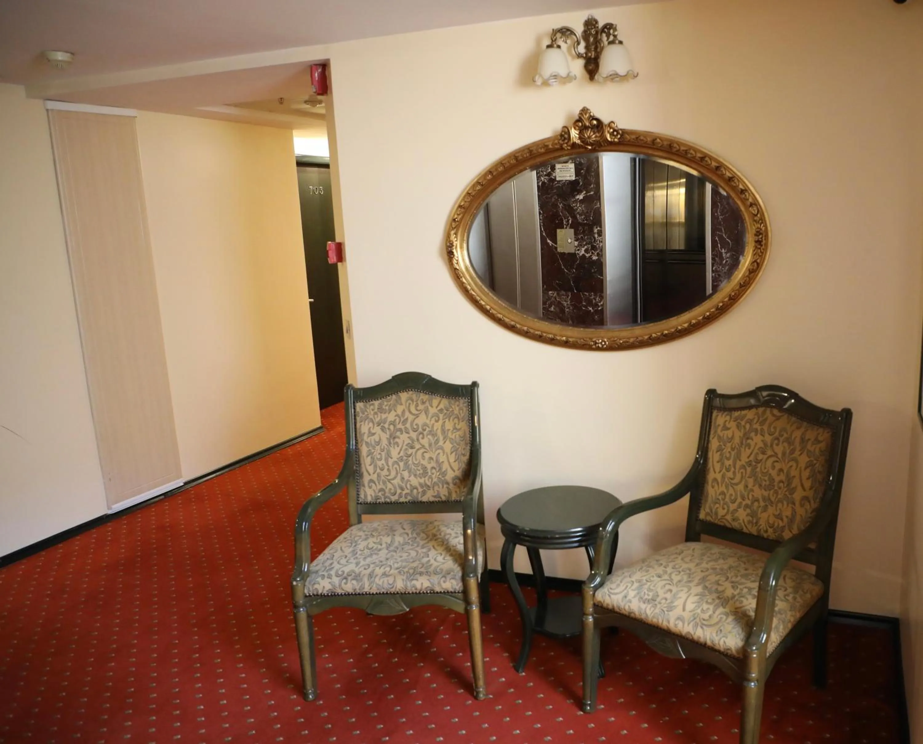 Seating area in Istanbul Royal Hotel