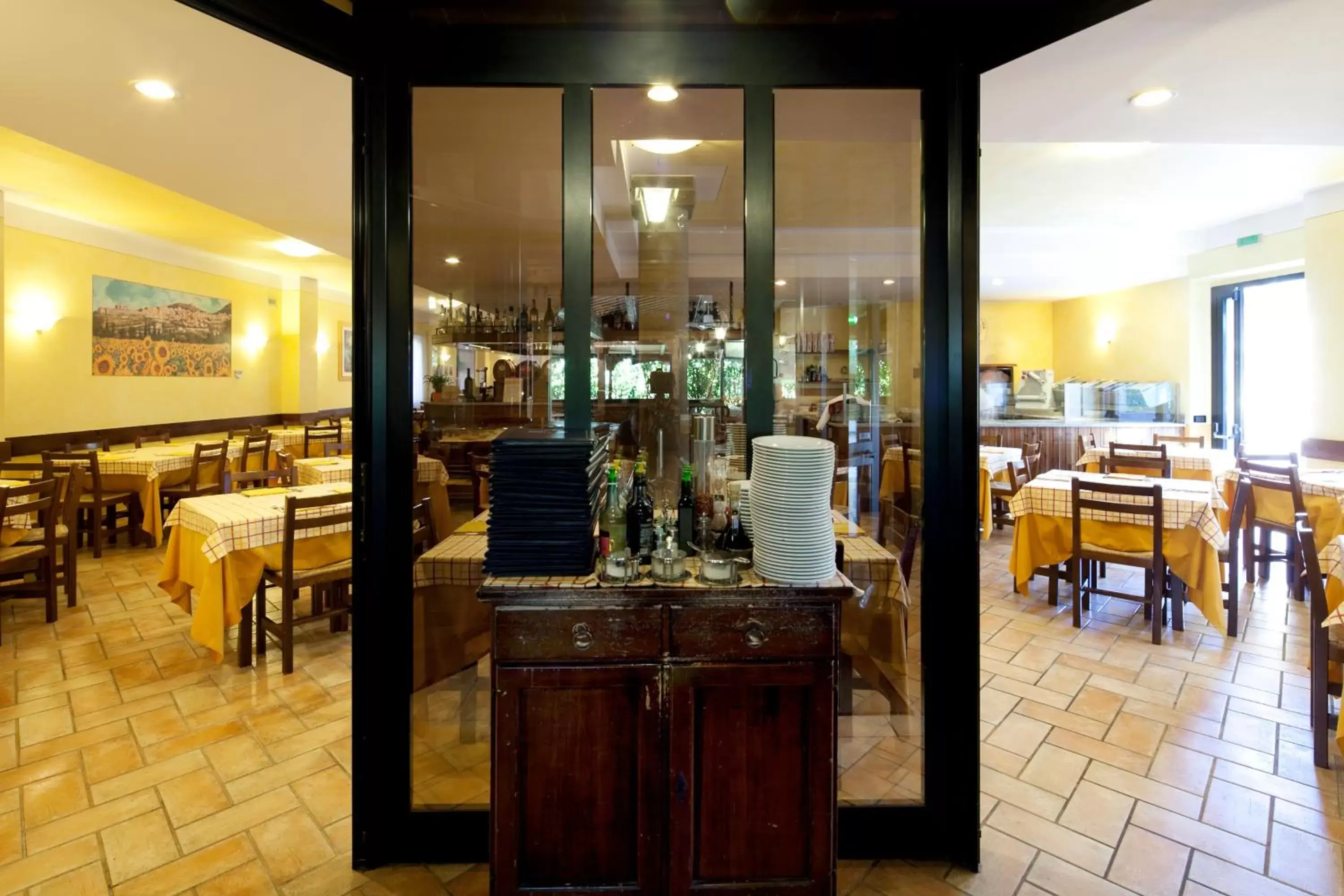 Restaurant/Places to Eat in Hotel Bellavista