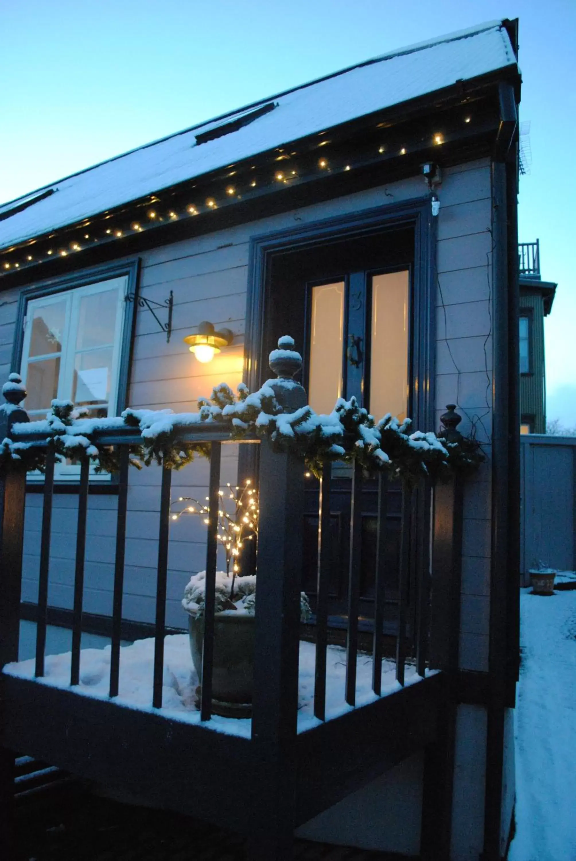 Facade/entrance, Property Building in Reykjavík Treasure B&B