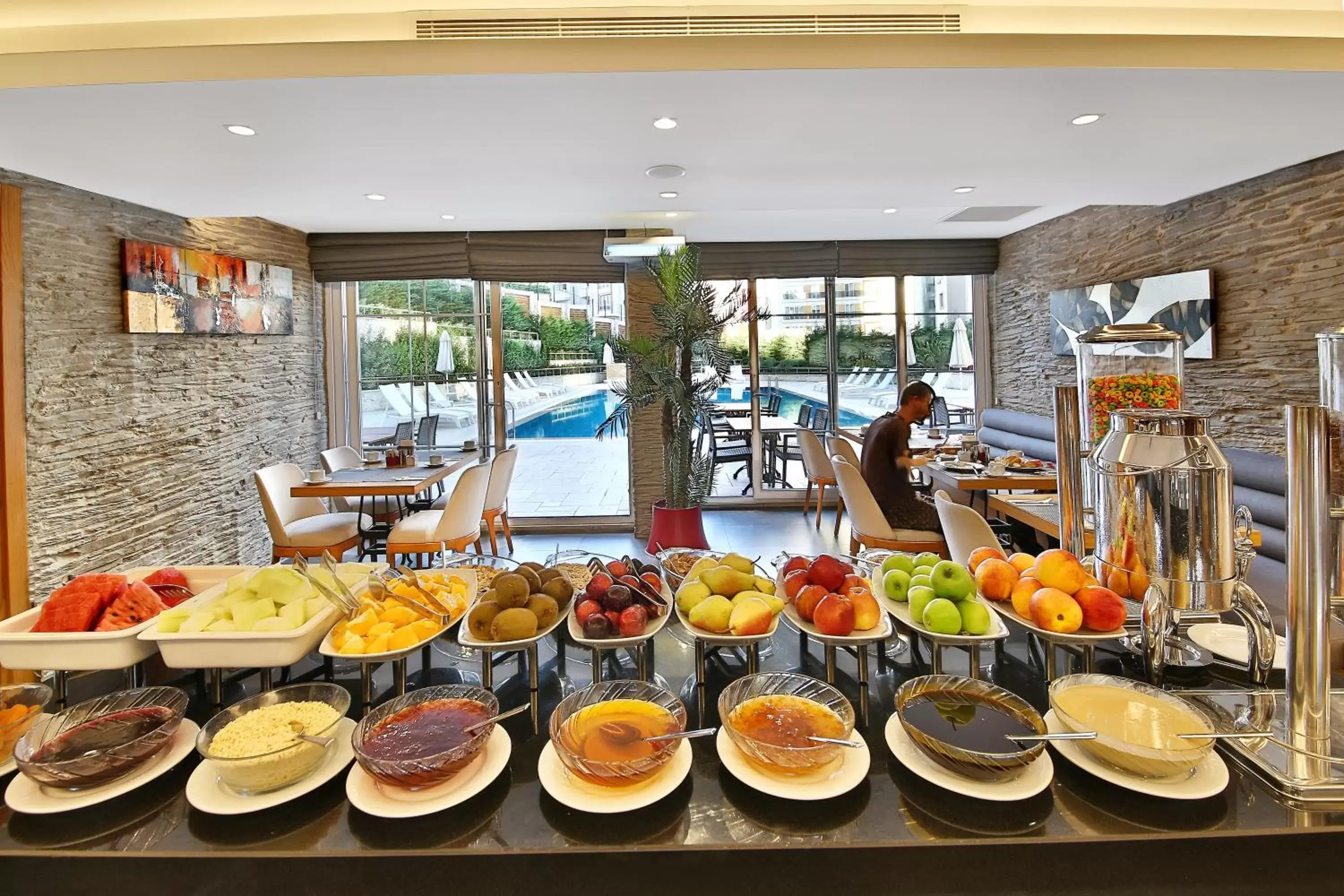 Restaurant/places to eat in Bof Hotels Ceo Suites Atasehir