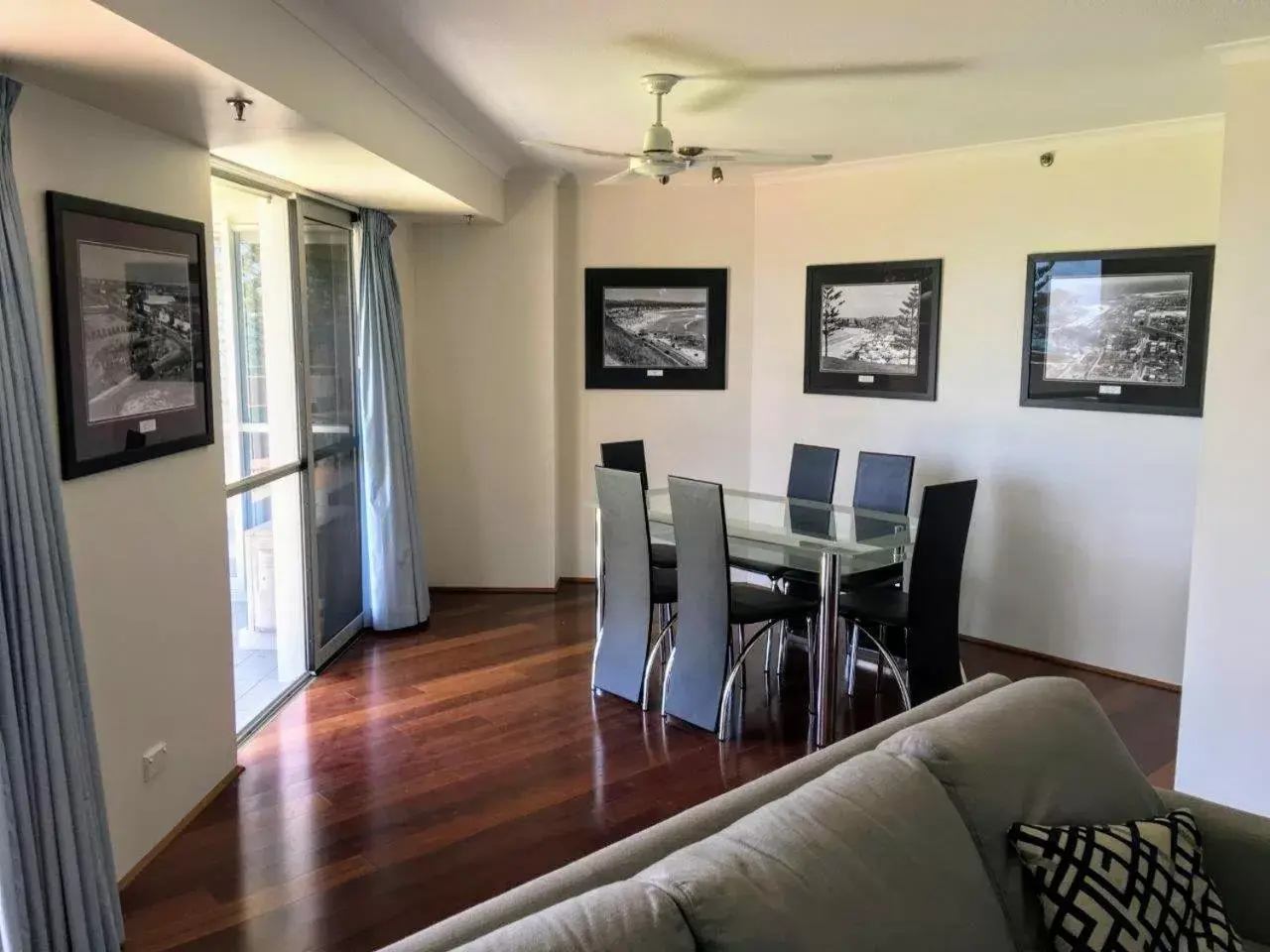 Dining Area in Points North Apartments