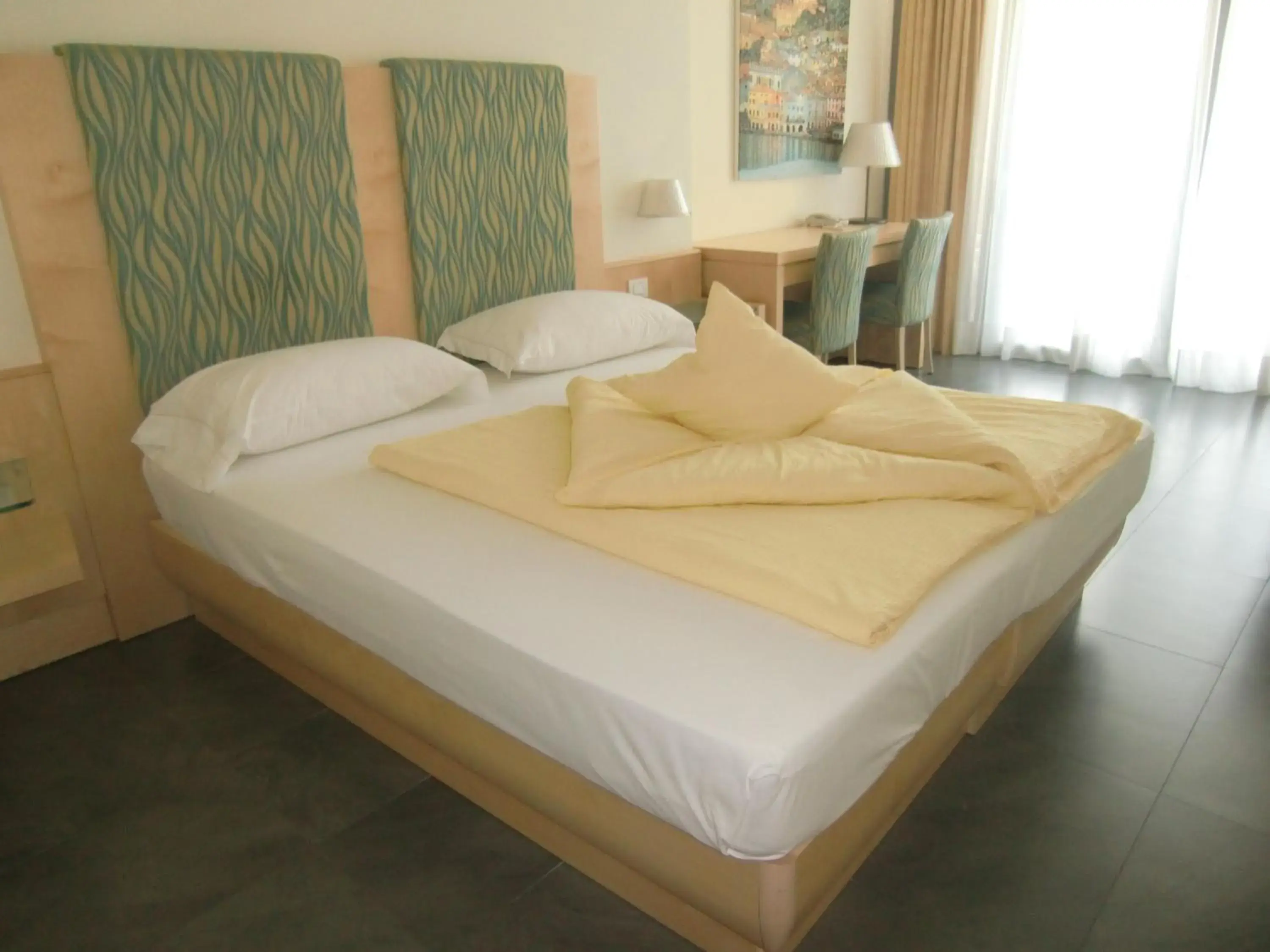 Bed in Beach Hotel Du Lac Malcesine