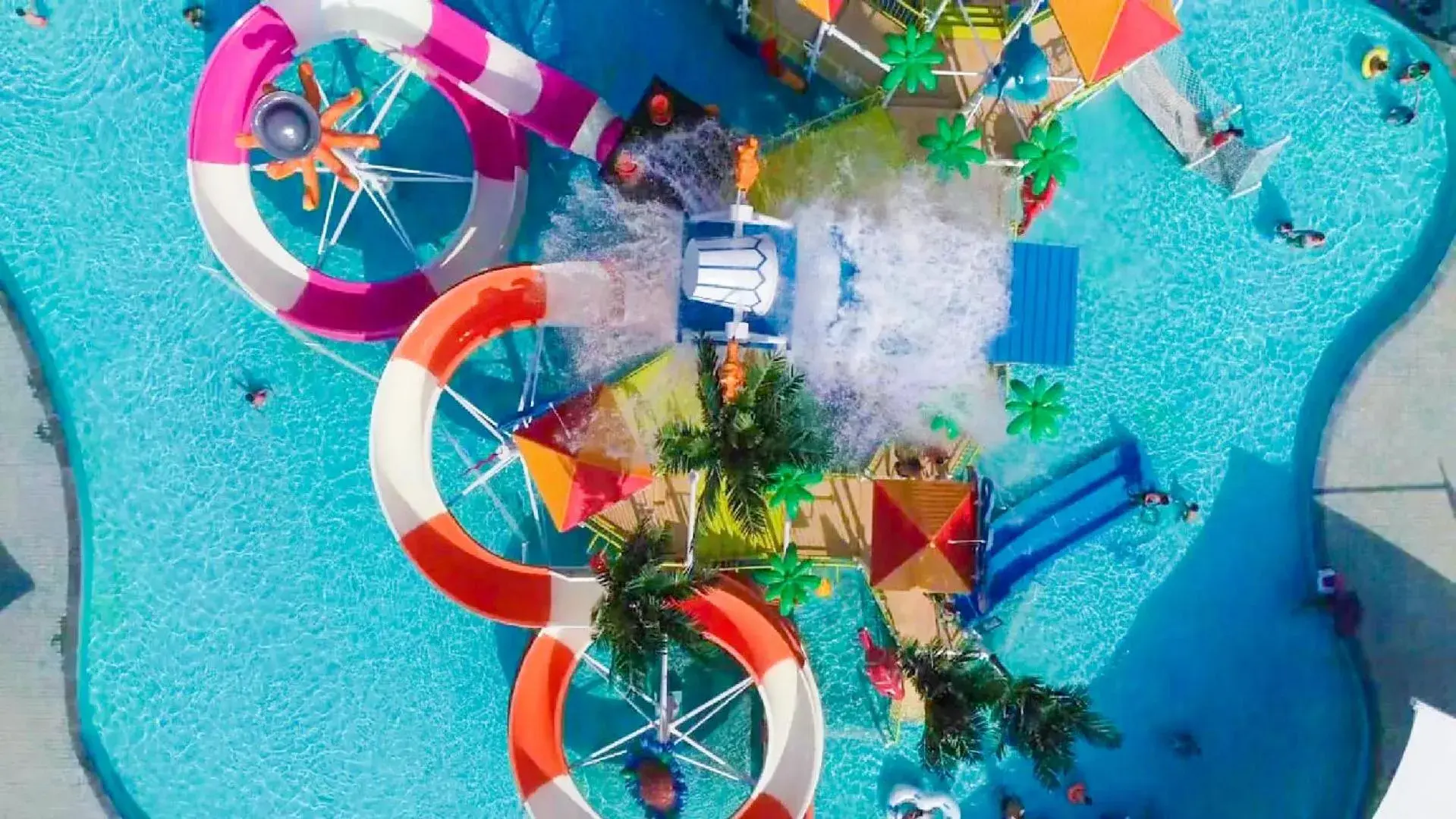 Aqua park, Water Park in Crowne Plaza Nanchang Wanli, an IHG Hotel