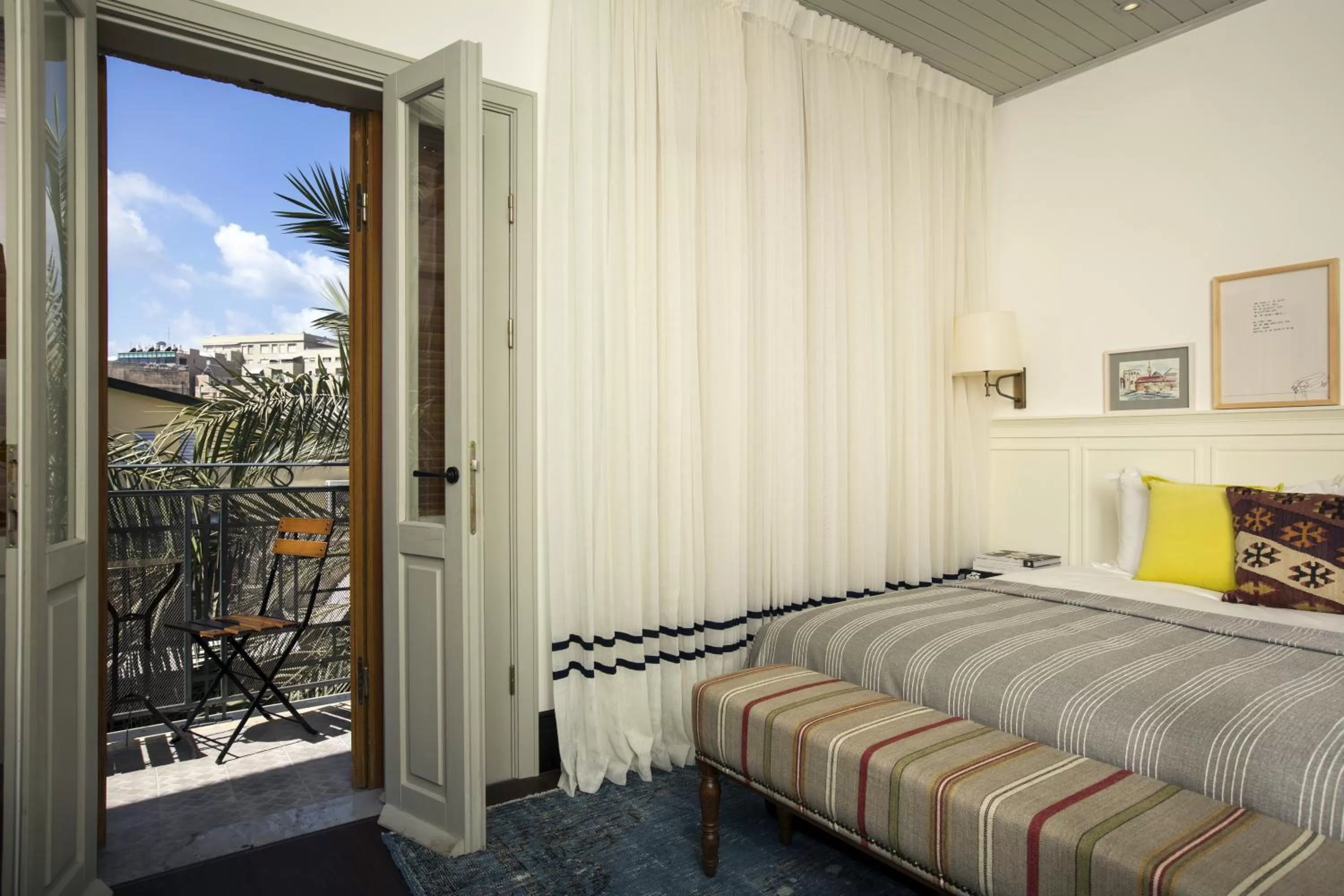 Bed in Market House - An Atlas Boutique Hotel