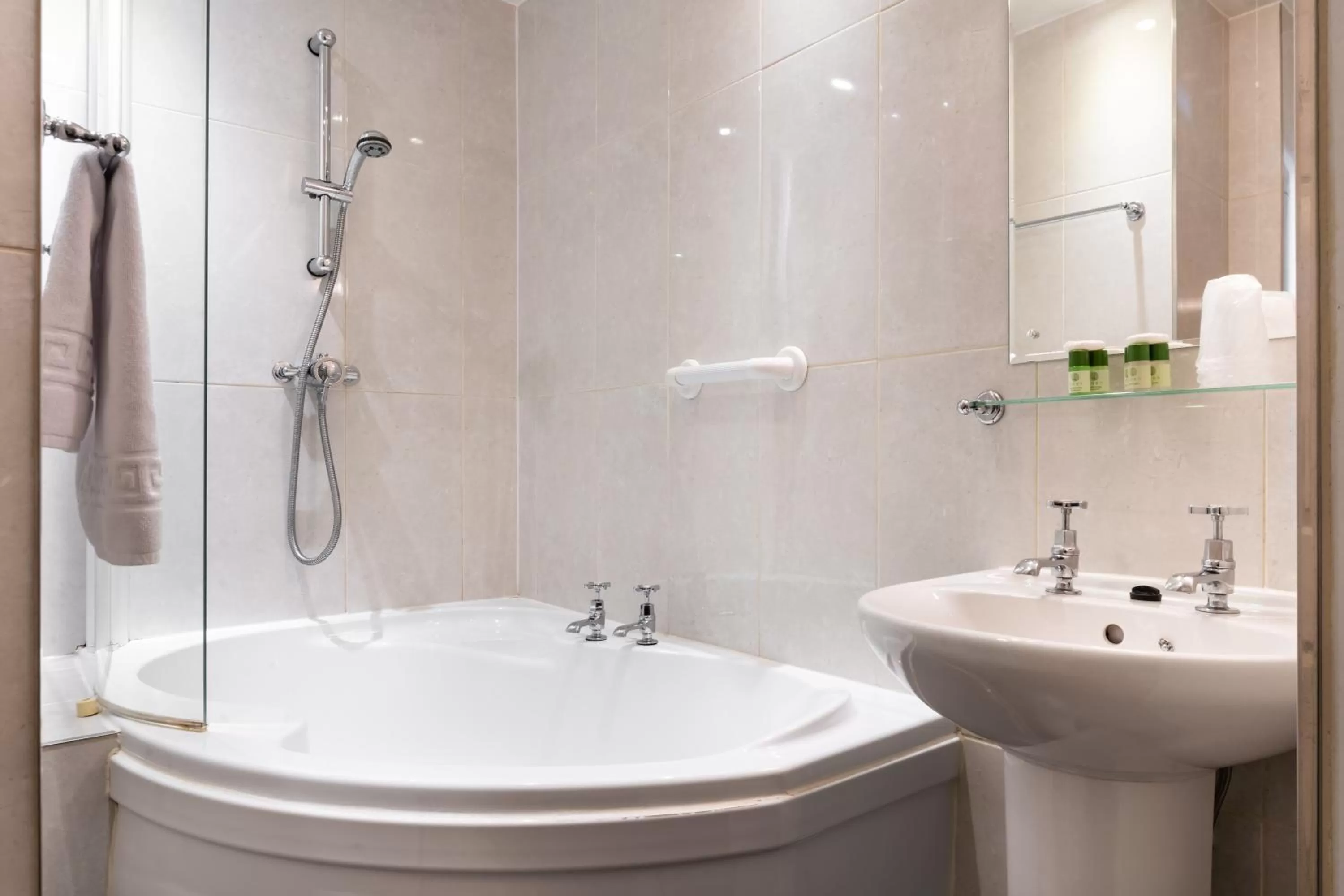 Manor House Hotel Holy Island