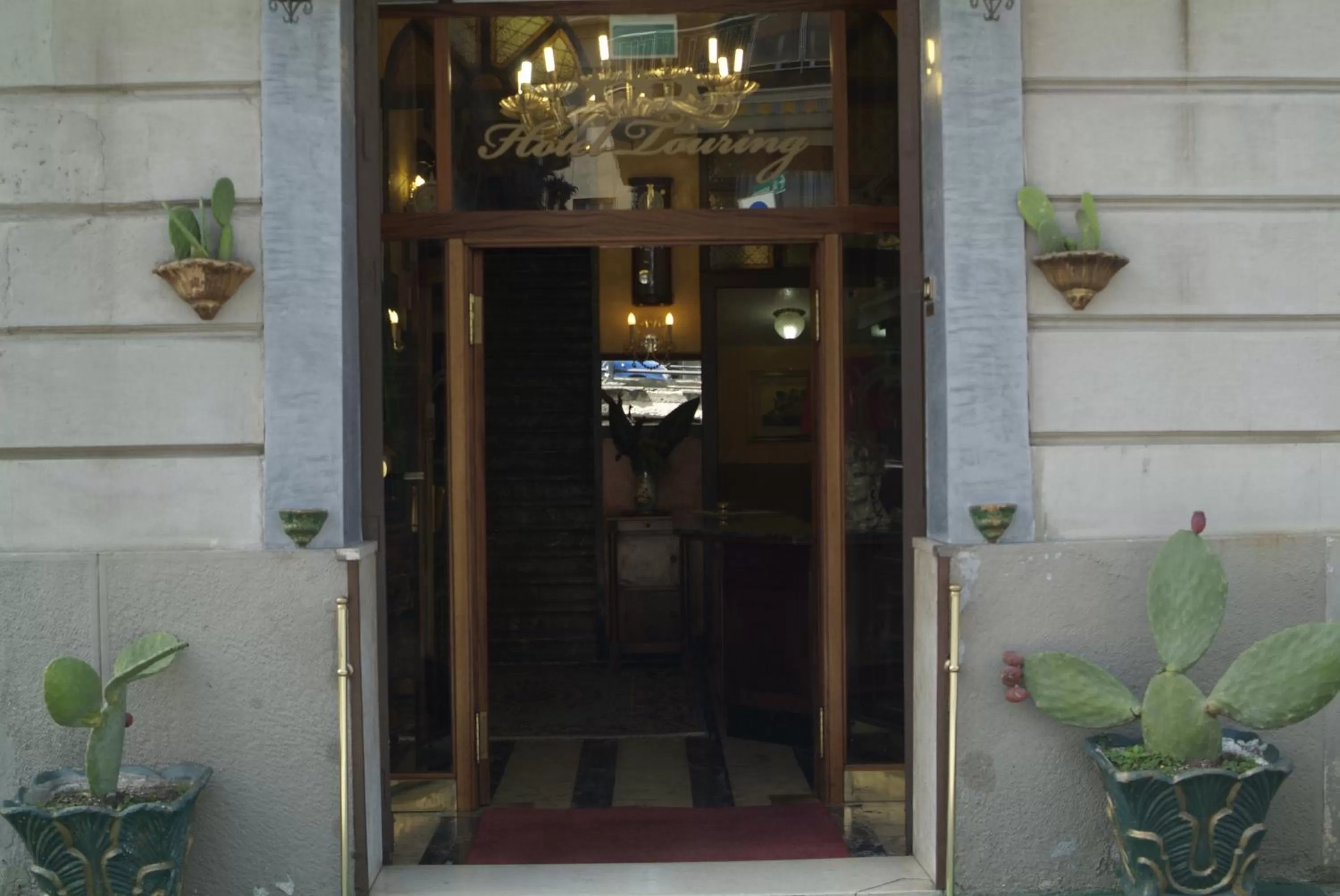 Facade/entrance in Hotel Touring