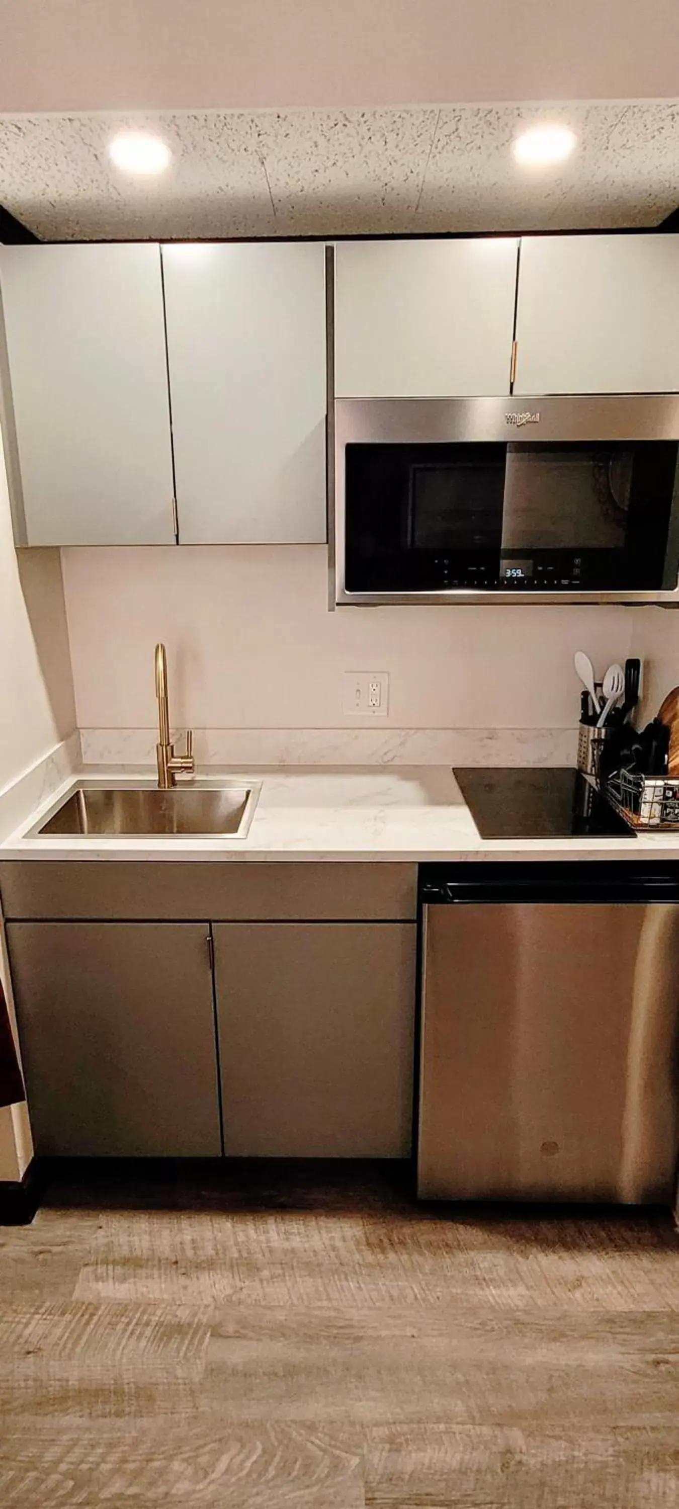 Kitchen/Kitchenette in Hotel Phillips